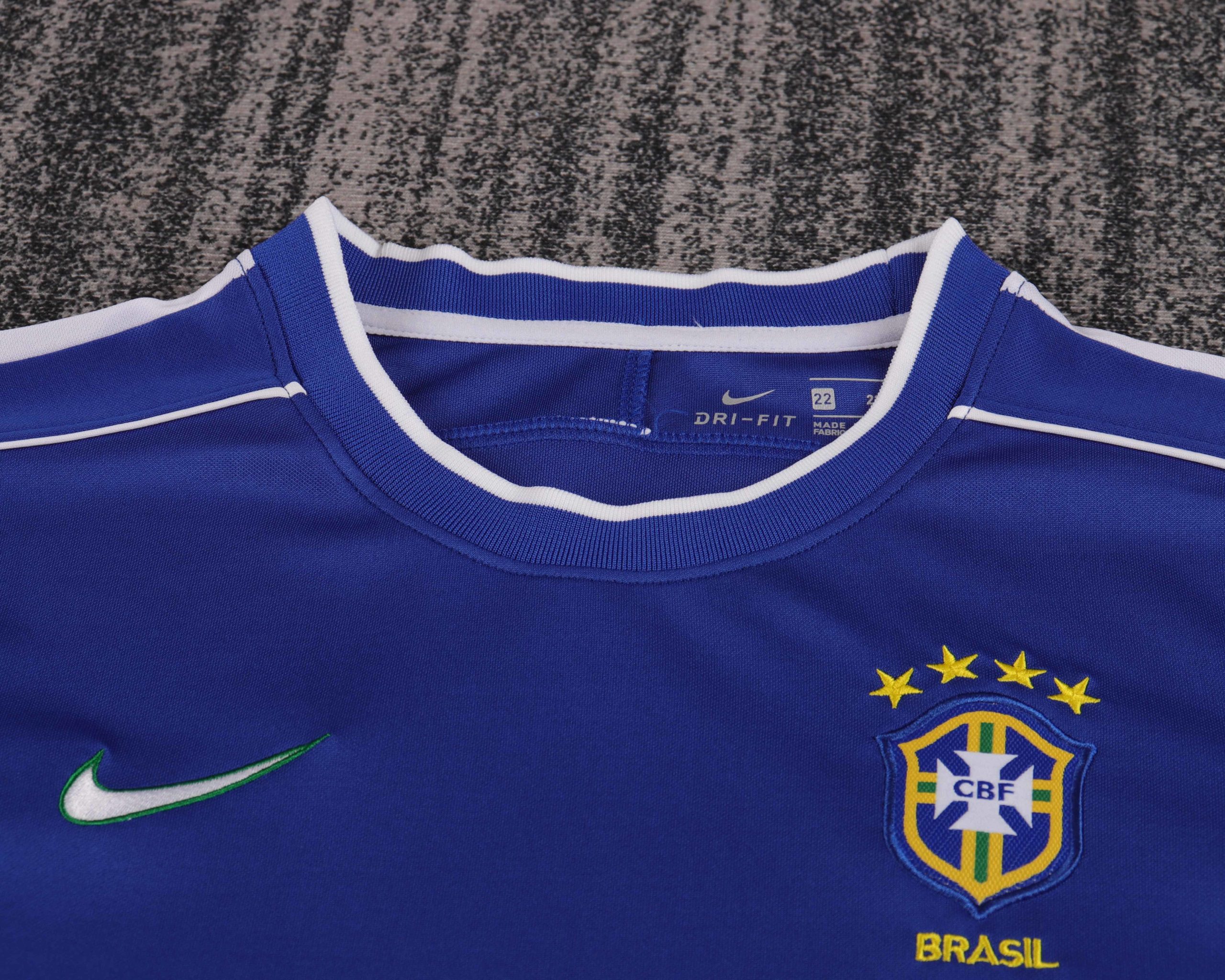 Brazil 1998 World Cup Away Kids Kit - Image 3