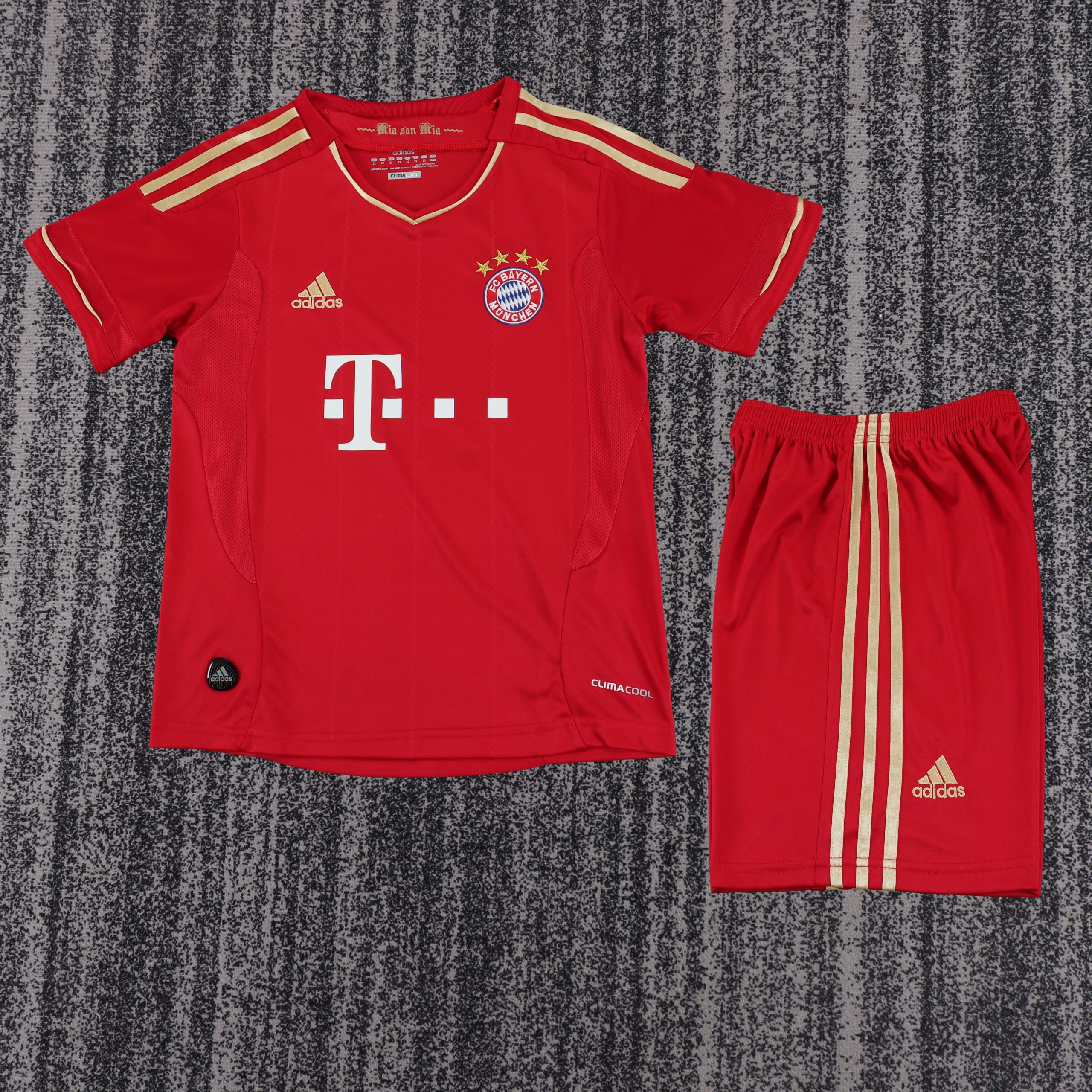 Bayern Munich 2012/13 Home Kids Kit