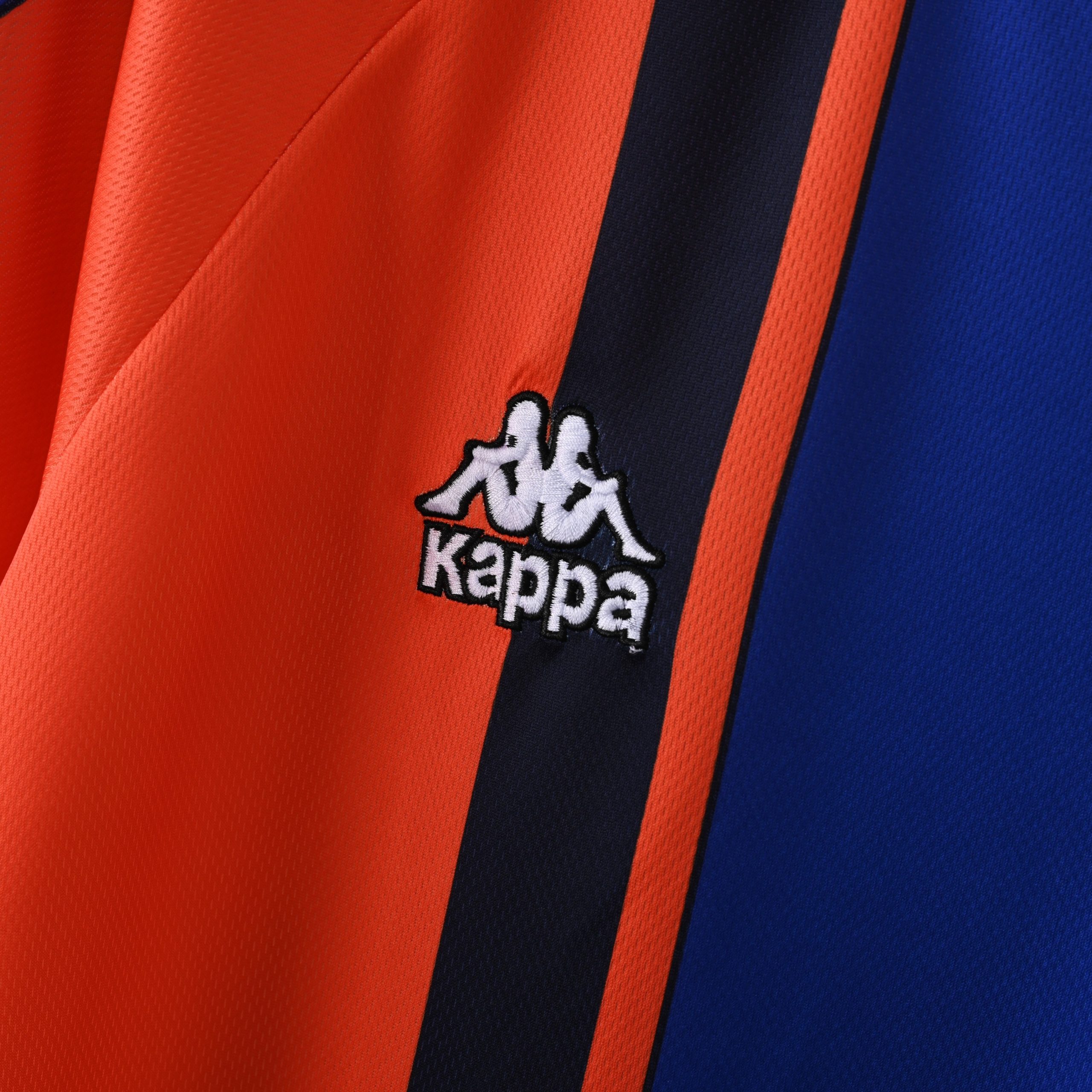 Barcelona 1997/98 Away Retro Jersey - Image 4