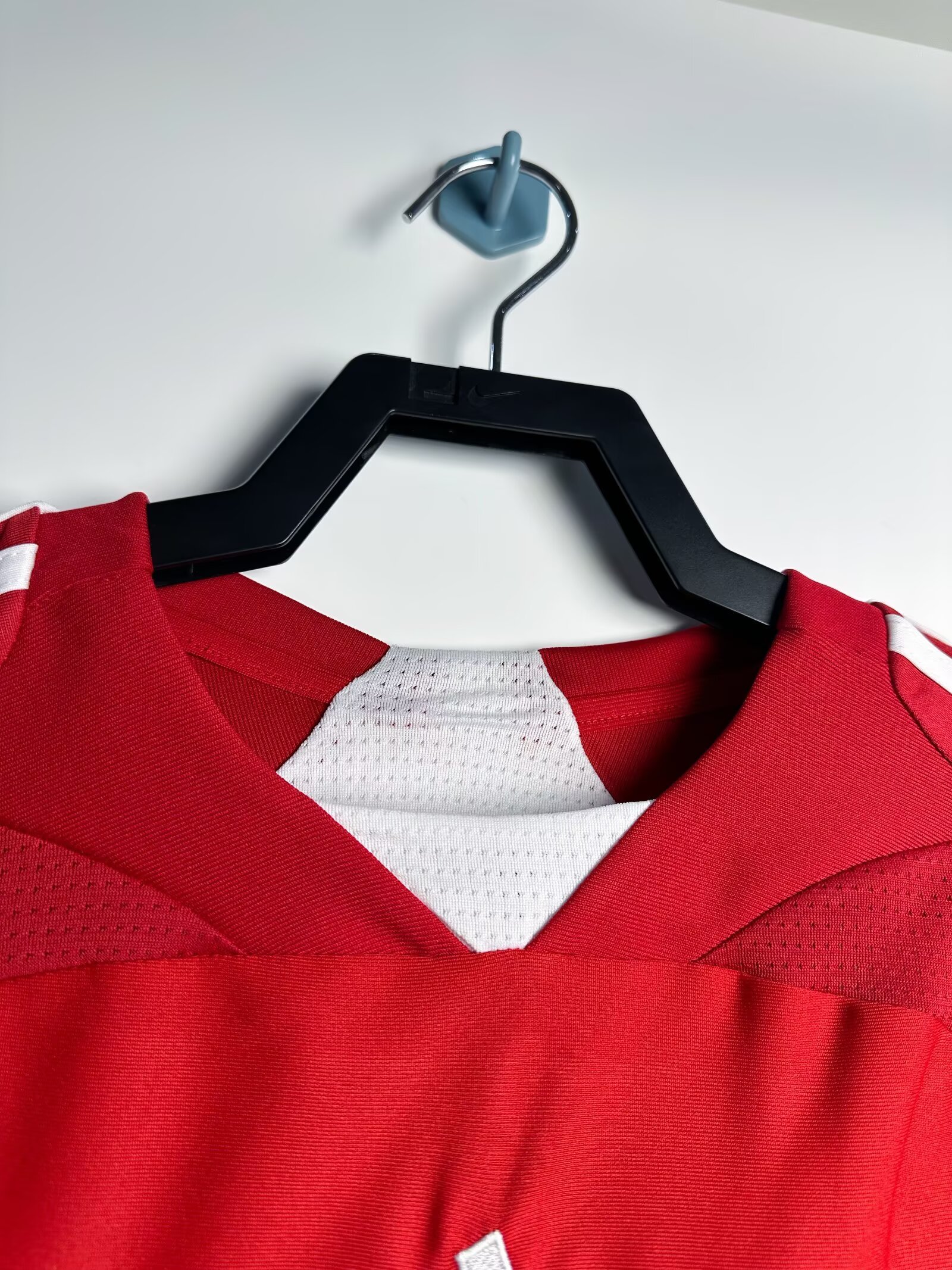Bayern Munich 2007/08 Home Retro Jersey (Fan Version) - Image 3