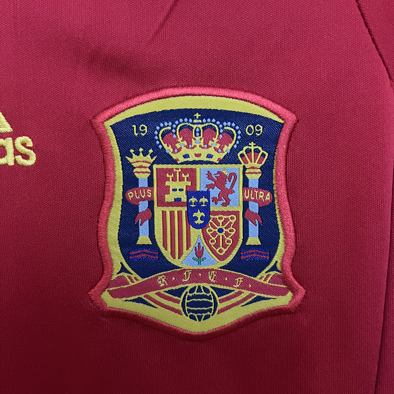 Spain 2010 World Cup Home Kids Kit - Image 4