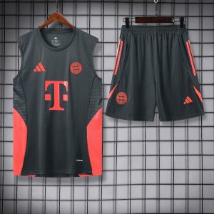 2025/26 Bayern Munich Vest Suit