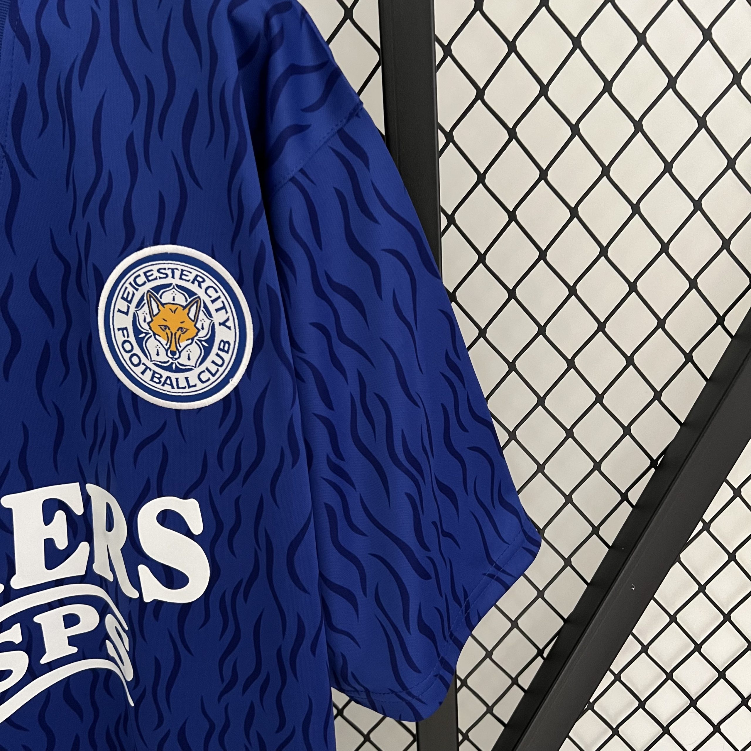 1992/94 Leicester City Home Retro Jersey Fan Version - Image 5