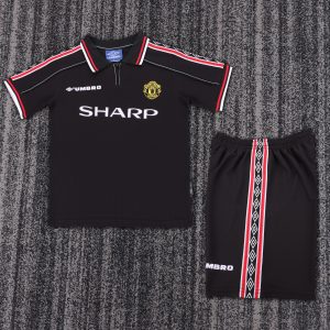 Manchester United 1998/99 Away Kids Kit