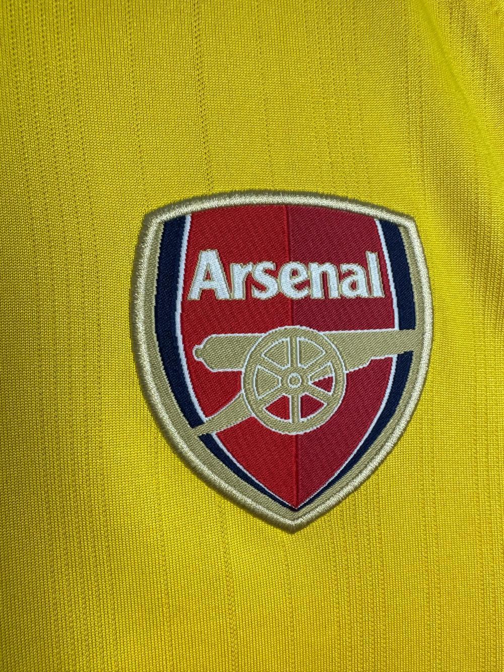 Arsenal 2003/04 Away Retro Jersey (Fan Version) - Image 5