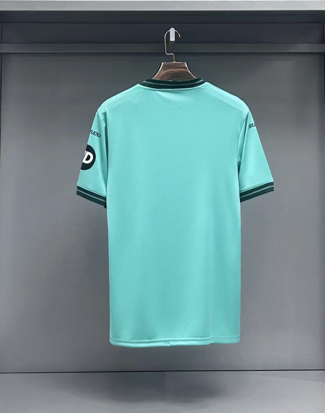 Wolverhampton Wanderers 2025/26 Away Jersey (Fan Version) - Image 2