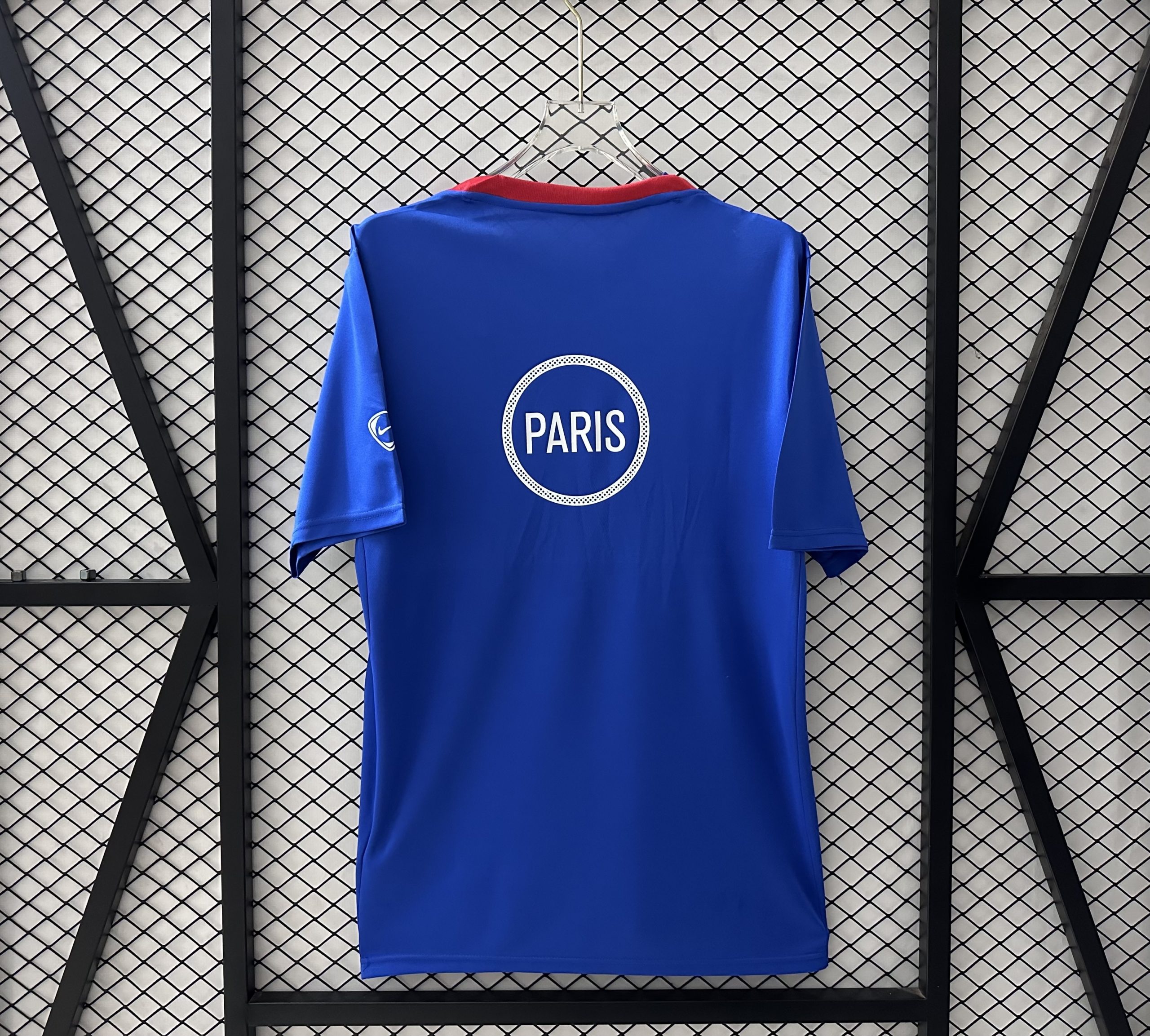 2025/26 PSG Training Jersey Special Version - Image 2