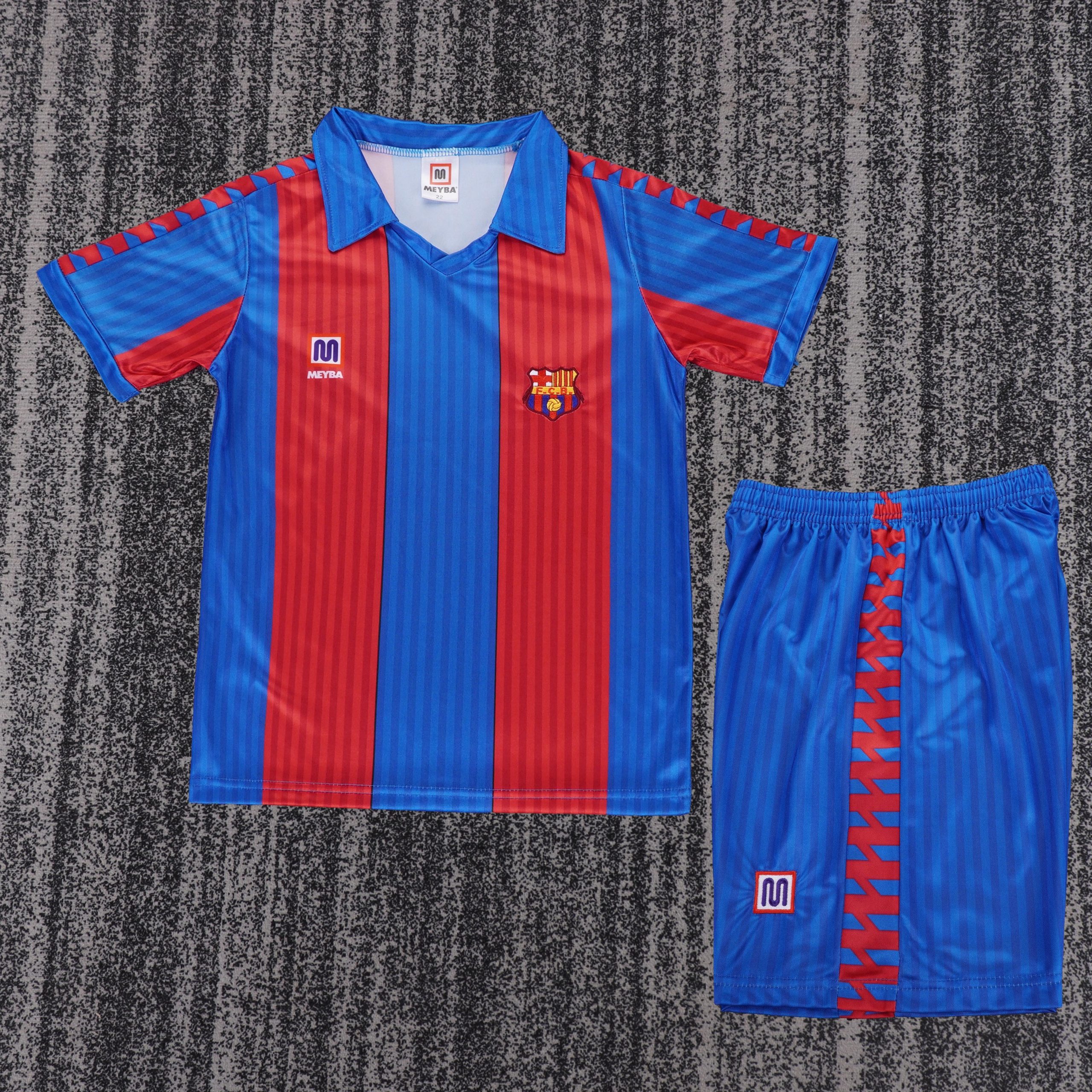 Barcelona 1991/92 Home Kids Kit