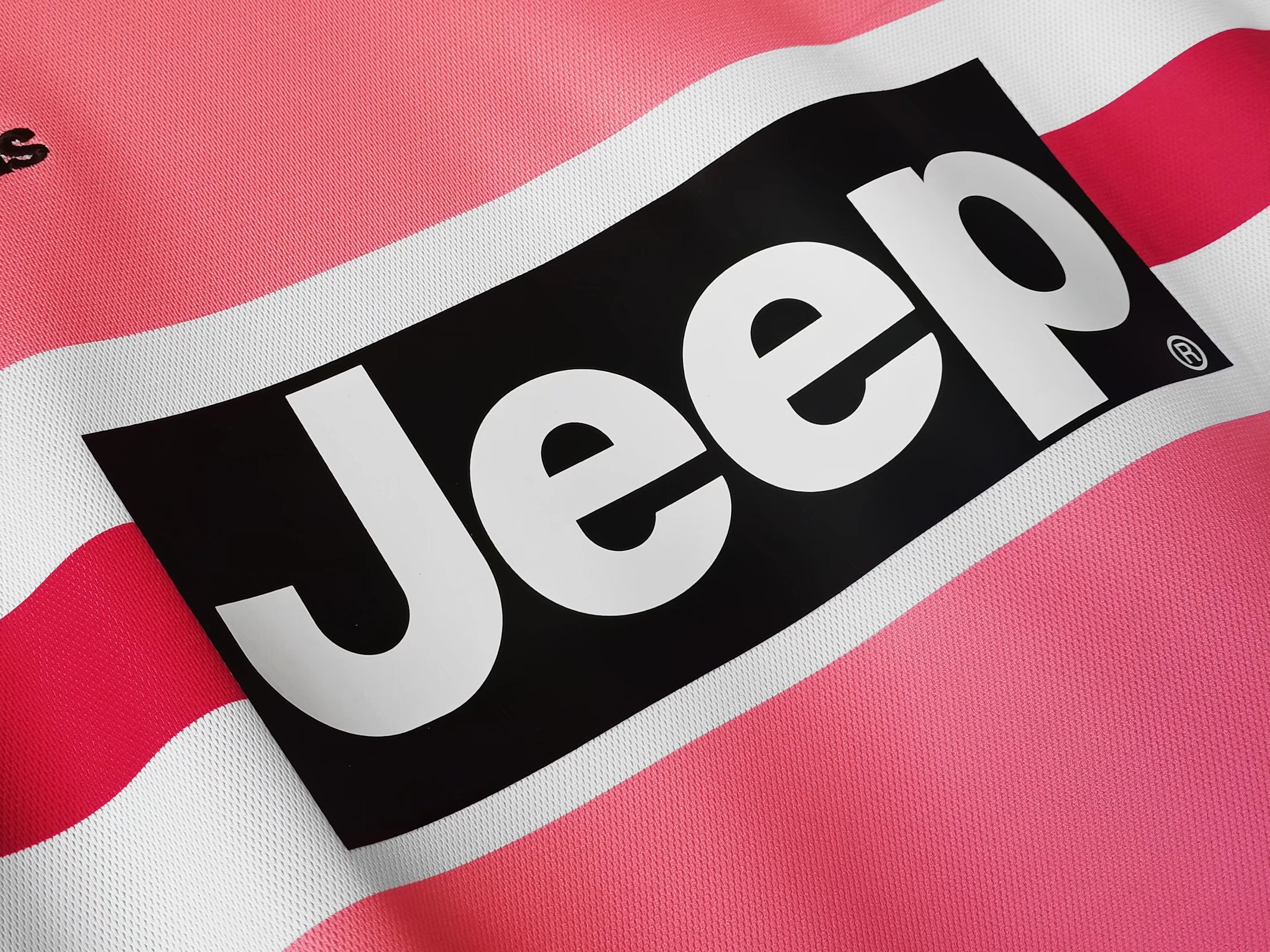 Juventus 2015/16 Away Retro Jersey (Fan Version, Long Sleeve) - Image 3