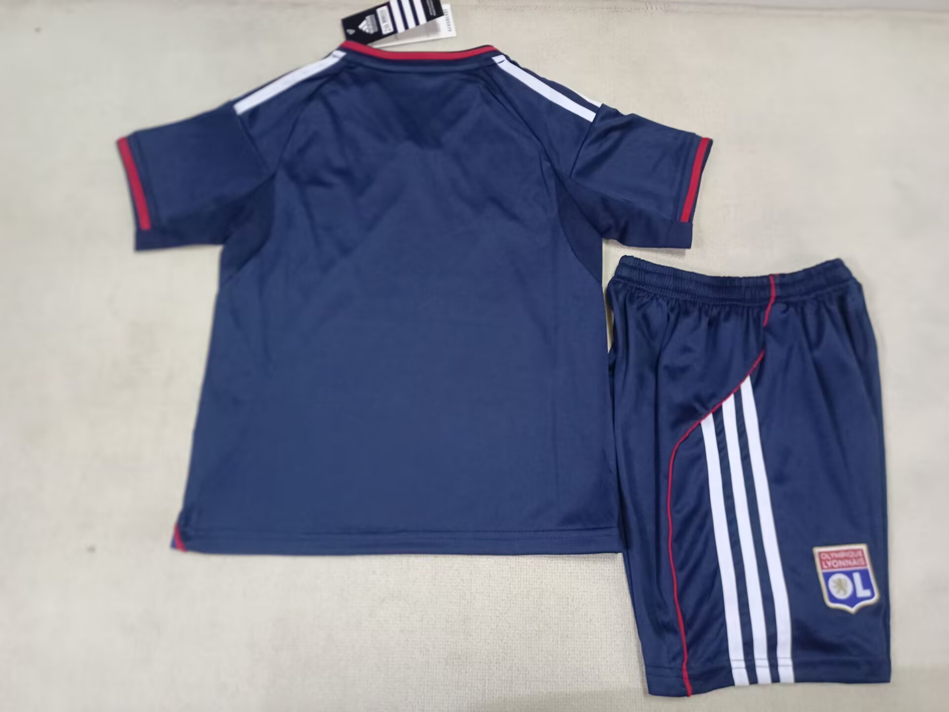 Olympique Lyonnais 2025/26 Away Kids Kit - Image 2