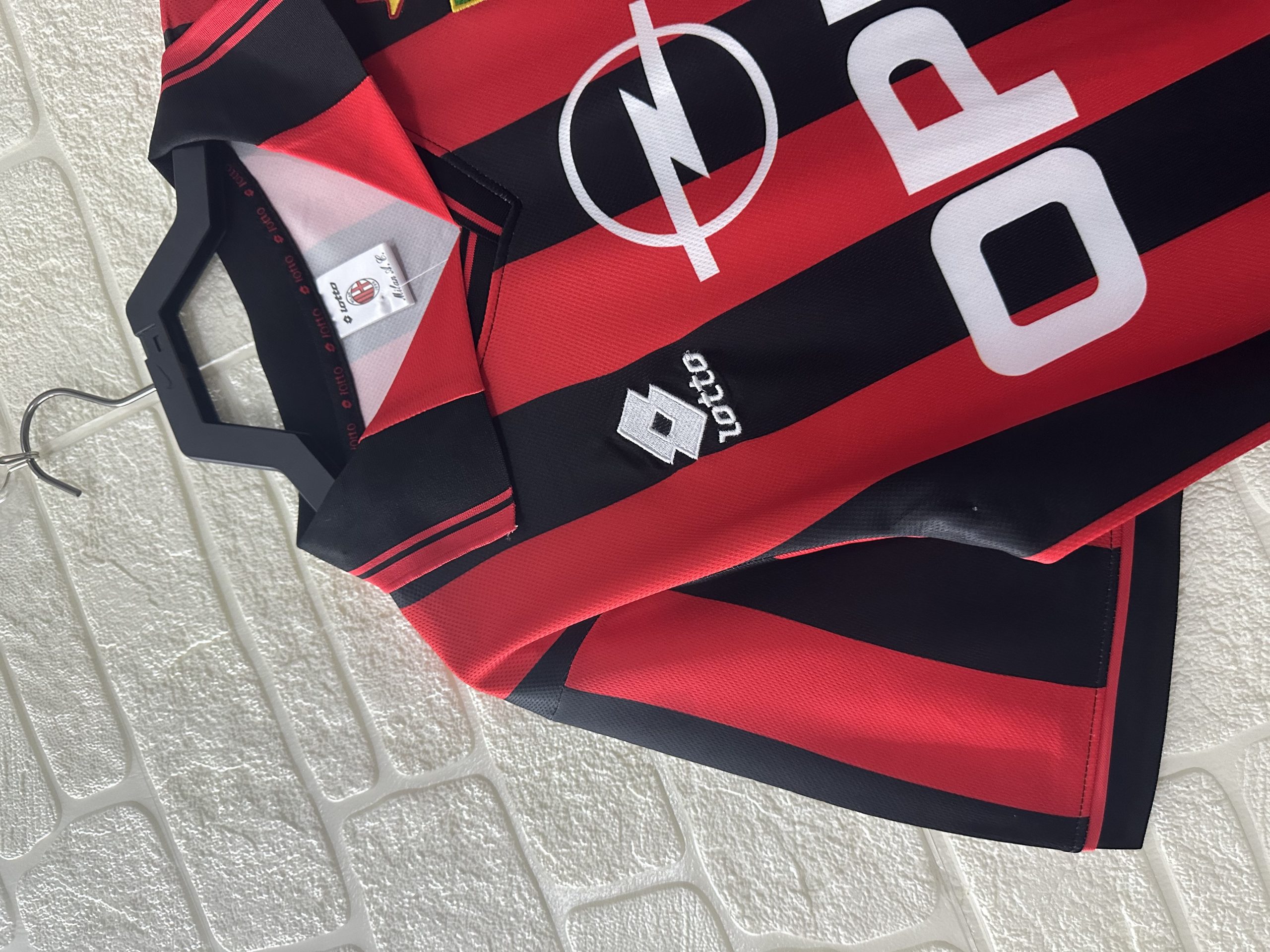 AC Milan 1996/97 Home Retro Jersey - Image 3