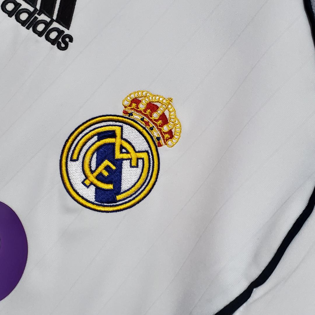 Real Madrid 2006/07 Home Retro Jersey (Long Sleeve) - Image 3