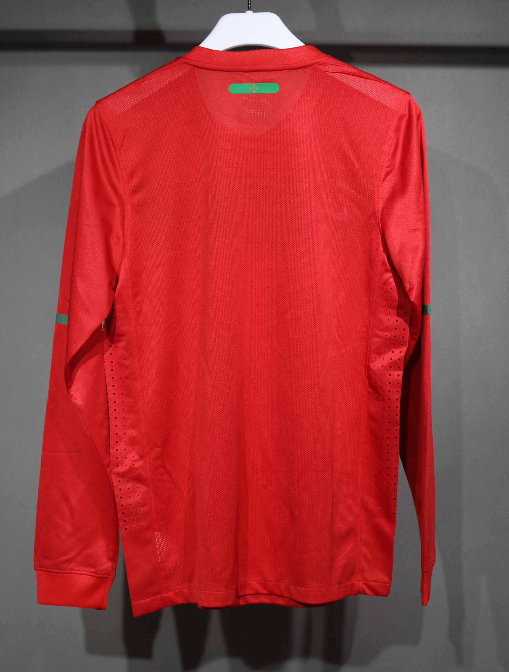 Portugal 2010 World Cup Home Retro Jersey (Player Version, Long Sleeve) - Image 2