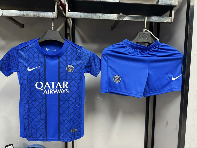 2025/26 PSG Training Kids Jersey Fan Version - Image 3