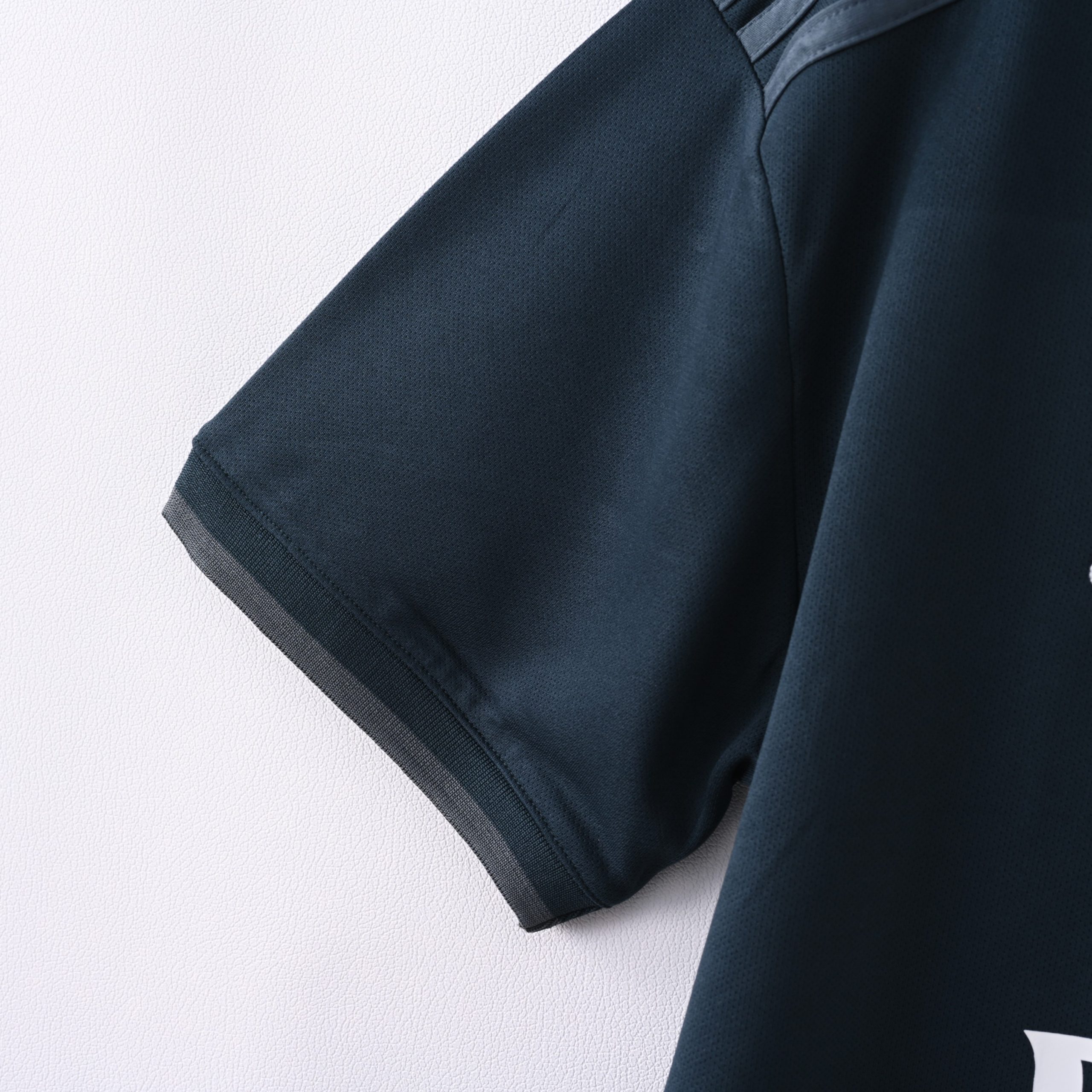 Real Madrid 2026 Windbreaker - Image 2