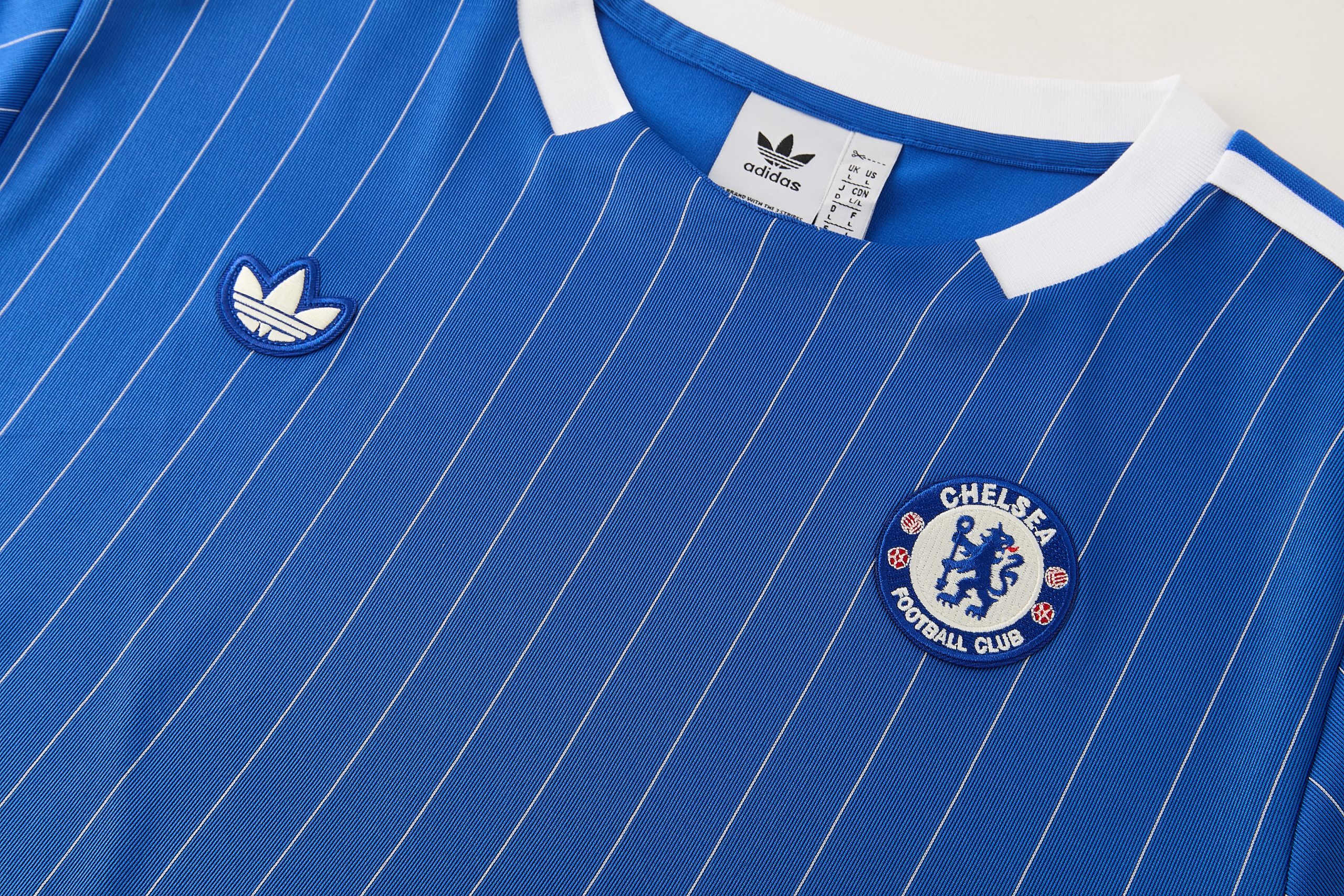 2026/27 Chelsea Short Sleeve Training Suit - Image 5