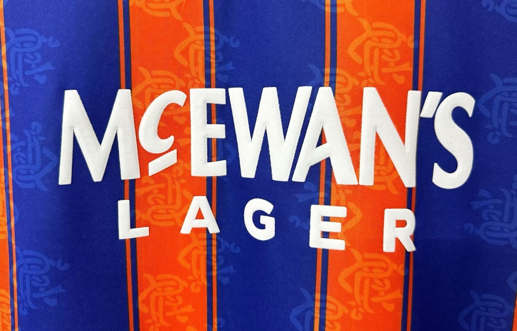 1993/94 Glasgow Rangers Away Retro Jersey Fan Version - Image 5