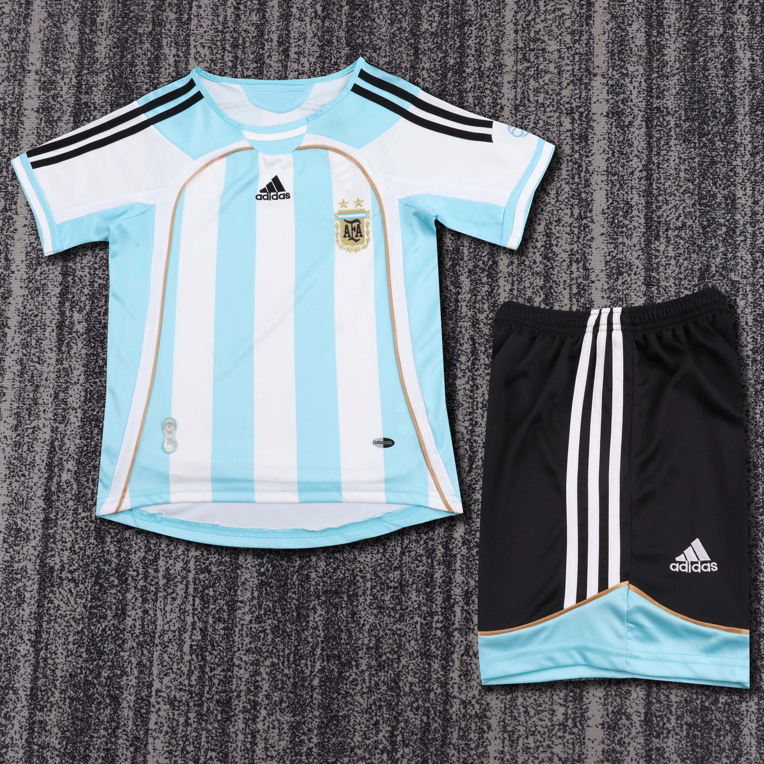 Argentina 2006 World Cup Home Kids Kit