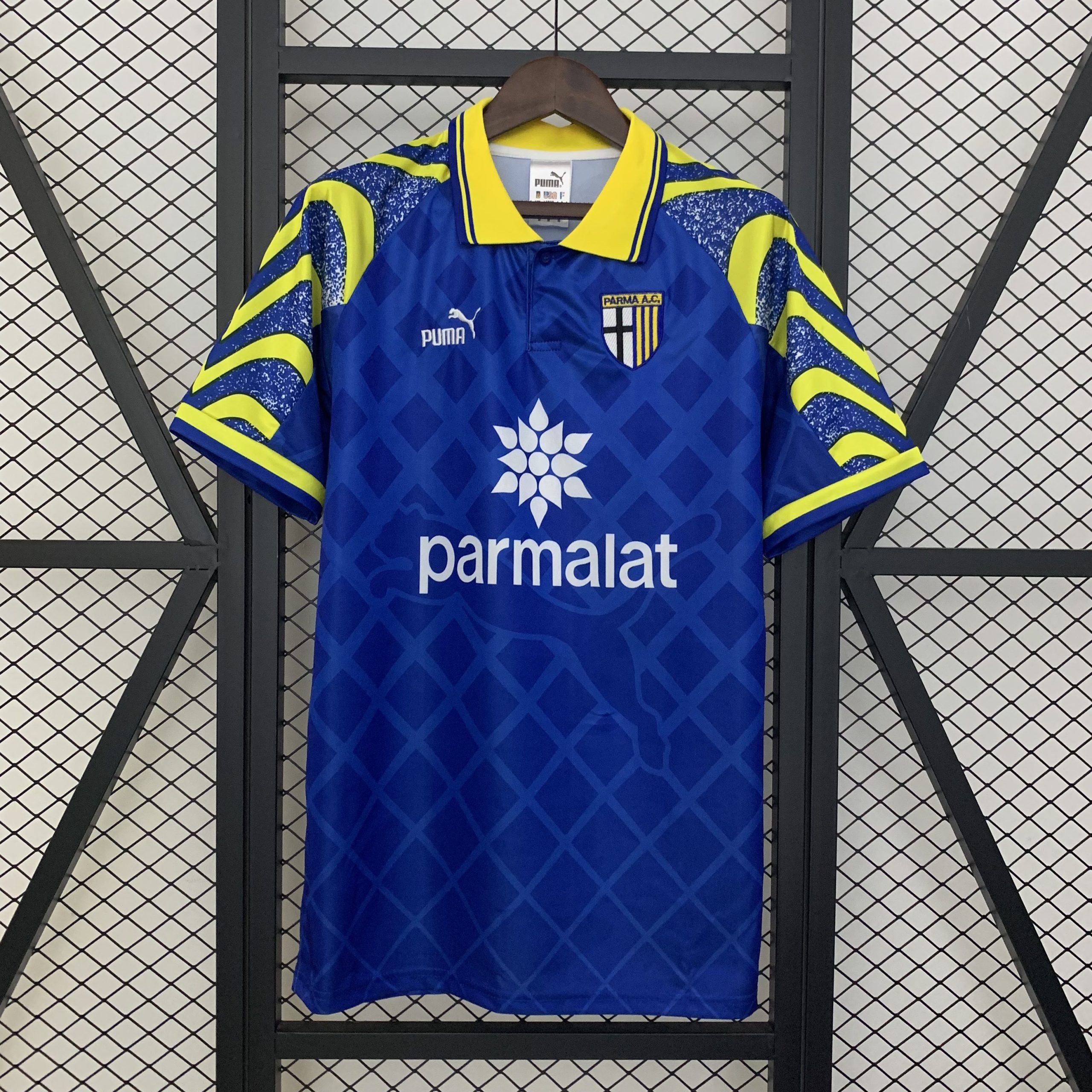 1996/97 Parma Calcio Away Retro Jersey Fan Version