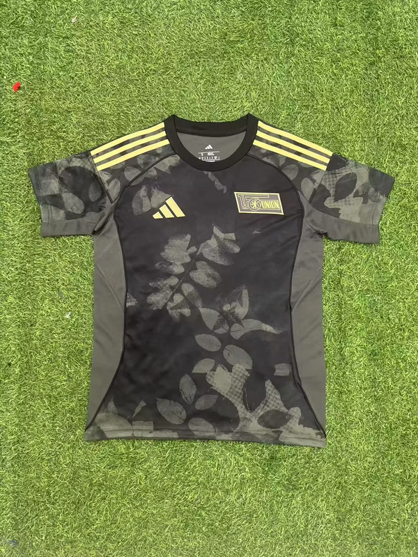 Union Berlin 2025/26 Away Jersey (Fan Version) - Image 3