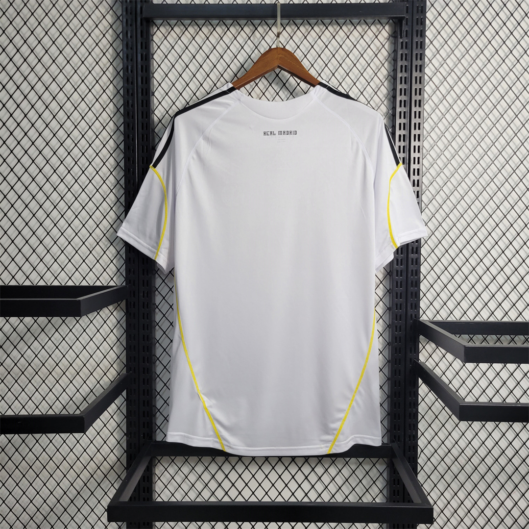 Real Madrid 2009/10 Home Retro Jersey - Image 2
