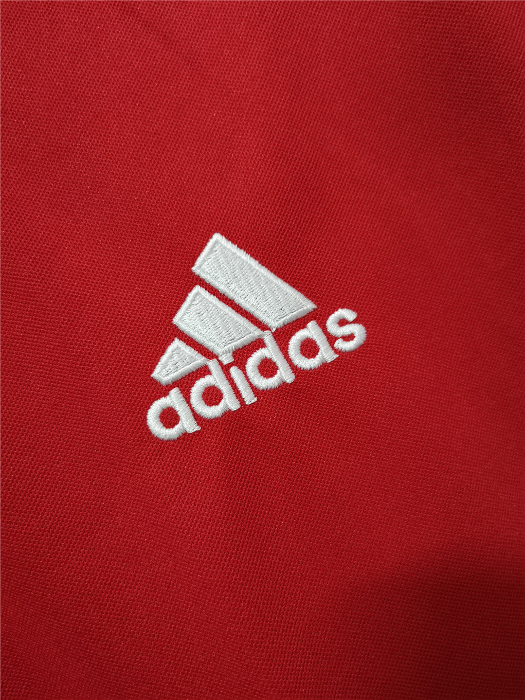 Bayern Munich 2000/01 Champions League Home Retro Jersey - Image 4