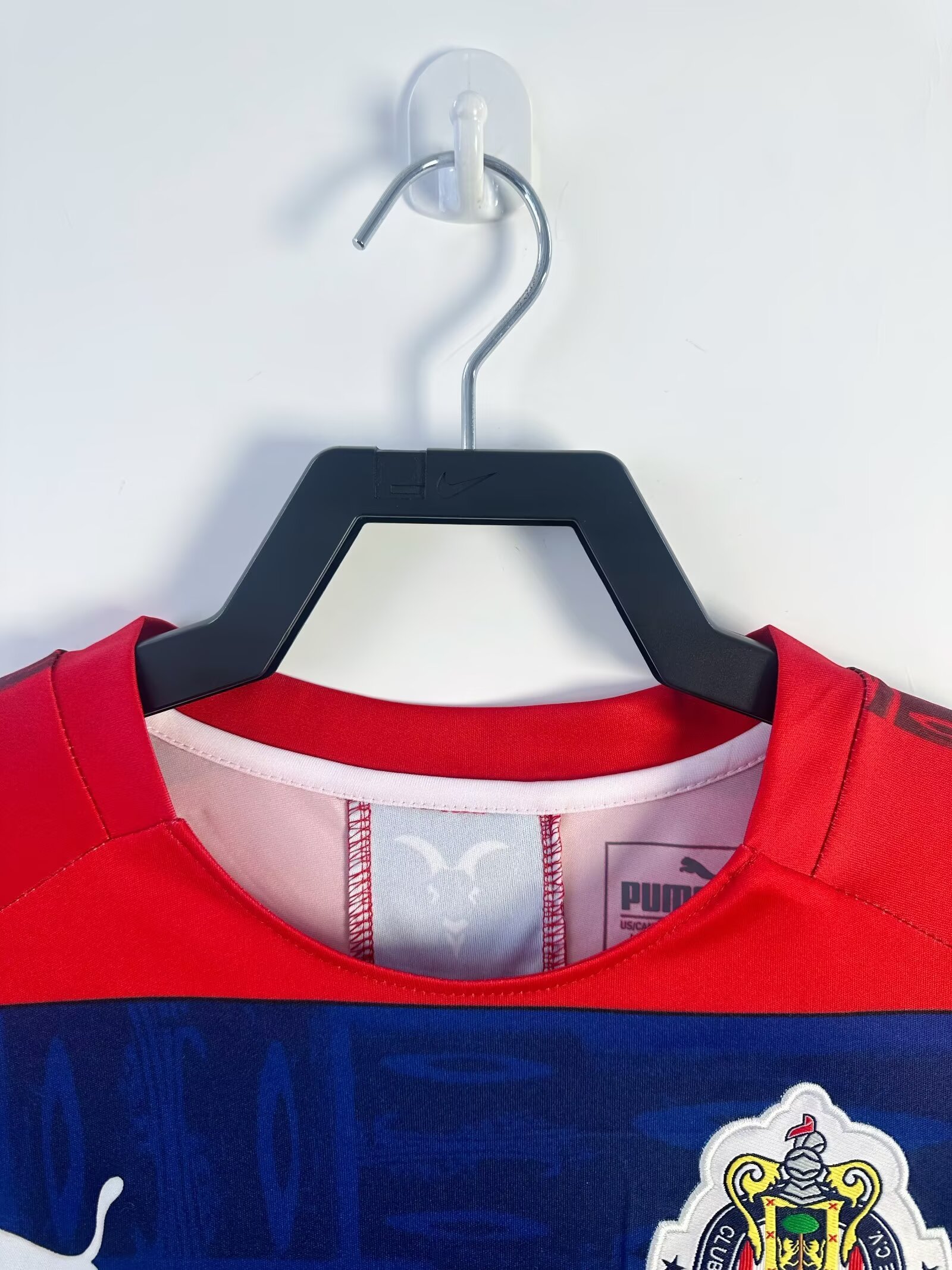 2019/20 Chivas Home Retro Jersey Fan Version Long Sleeve - Image 3