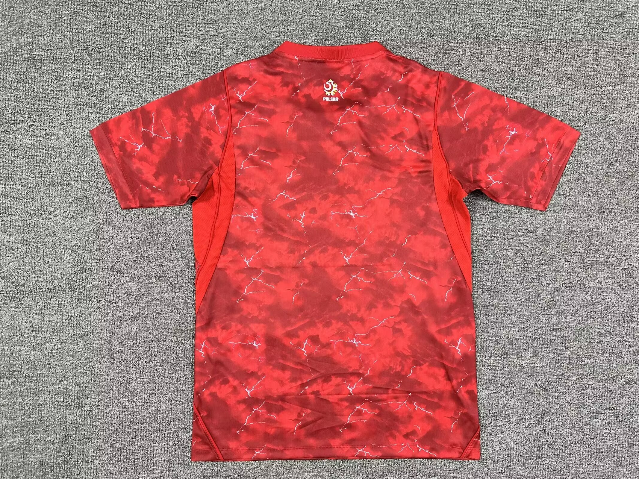 Poland 2026 World Cup Away Retro Jersey (Fan Version) - Image 2