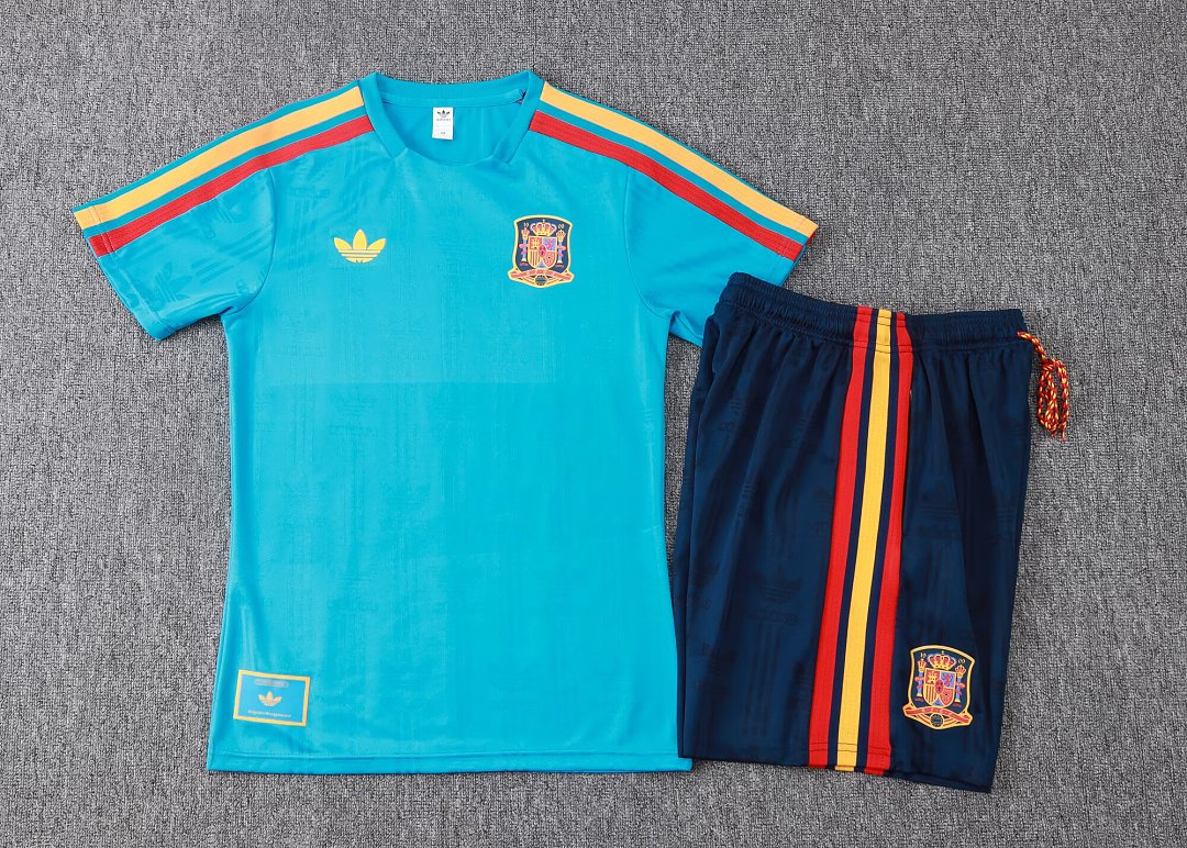 2026 Spain Training Soccer Suit - Image 2