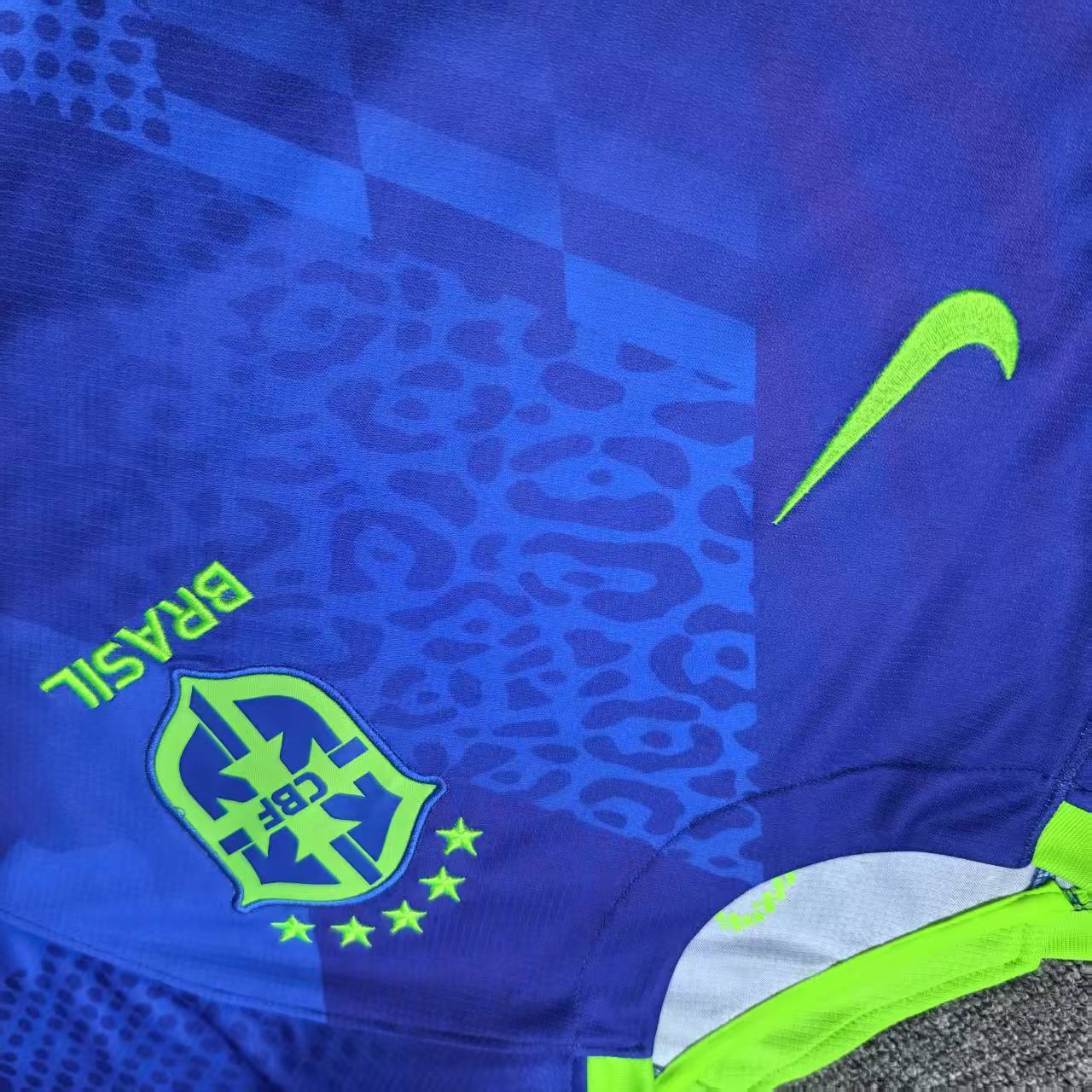 Brazil 2025 Away Jersey (Fan Version) - Image 3
