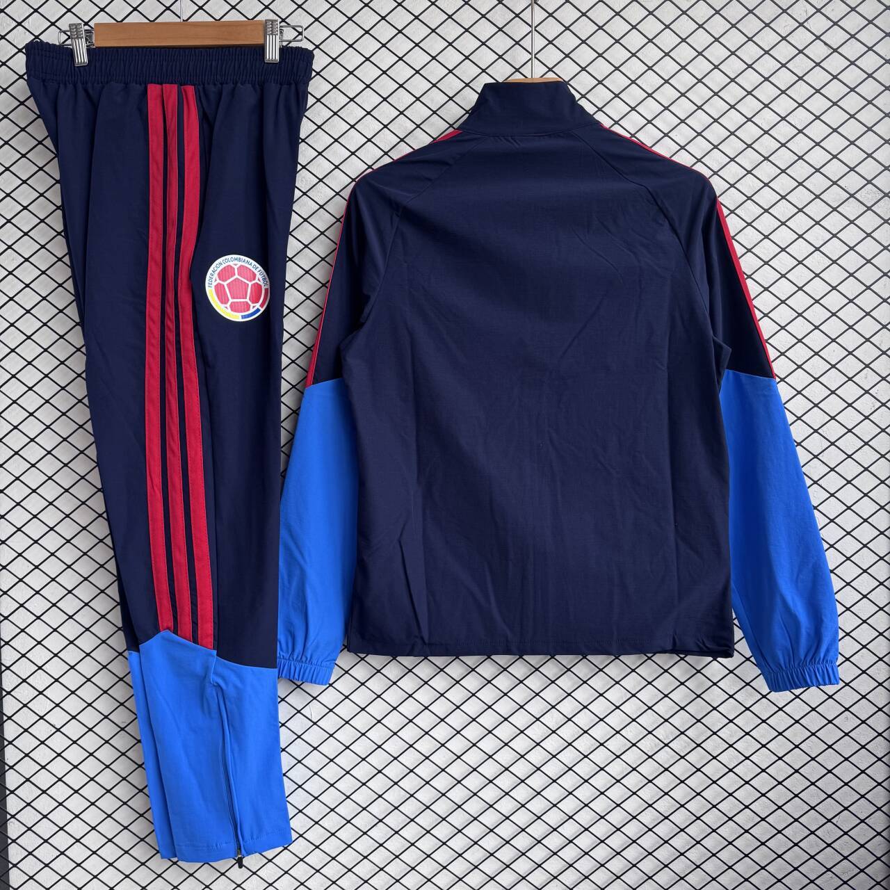 2026 Colombia World Cup Full Zip Windbreaker Coat Set - Image 2