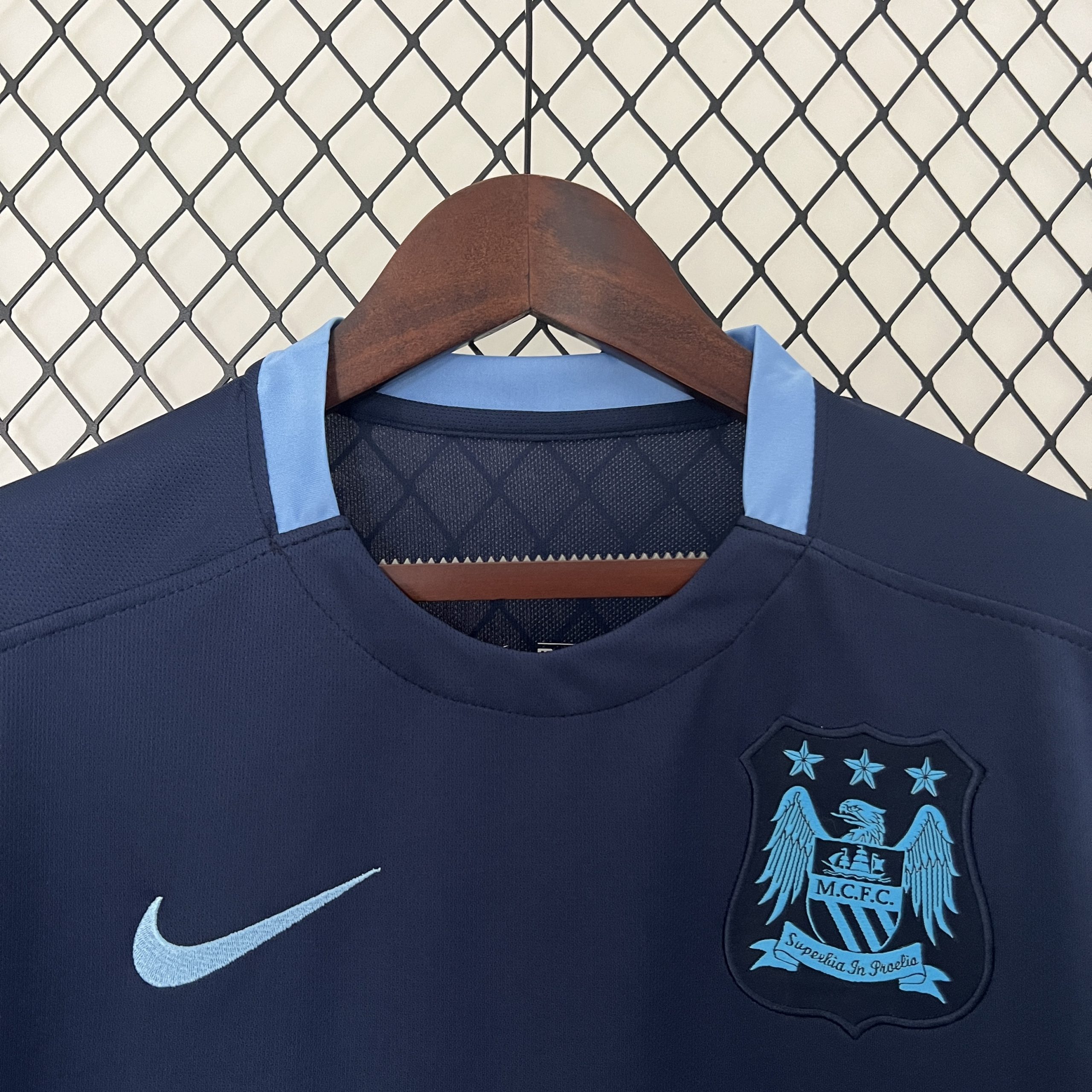 Manchester City 2015/16 Away Retro Jersey (Fan Version) - Image 3