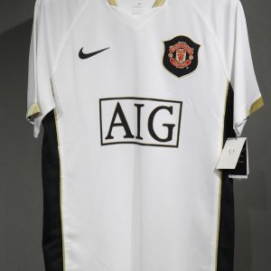 Manchester United 2006/07 Away Retro Jersey (Player Version)