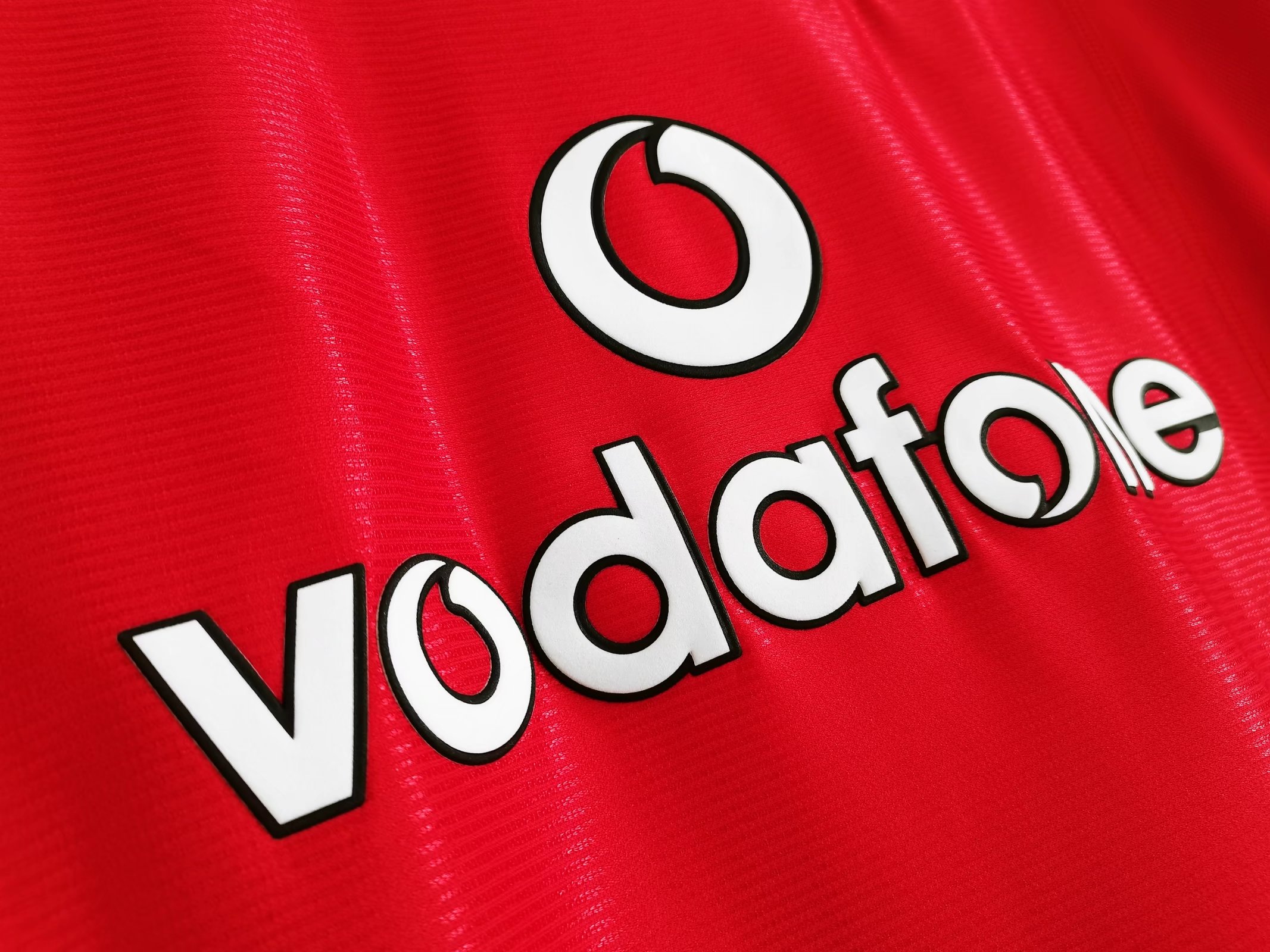 Manchester United 2000/01 Home Retro Jersey (Fan Version) - Image 5