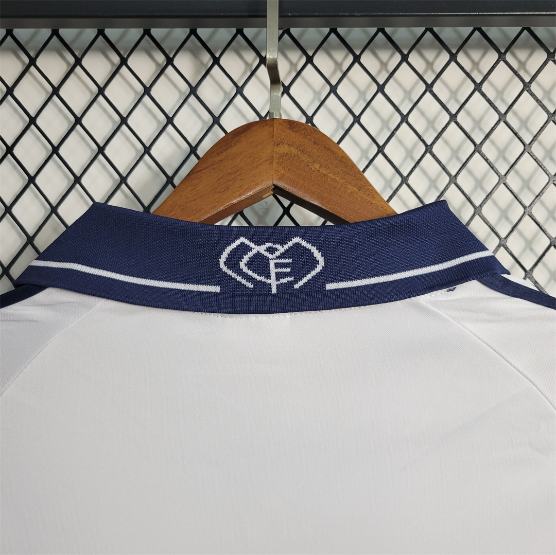 Real Madrid 2000/01 Home Retro Jersey (Fan Version) - Image 2