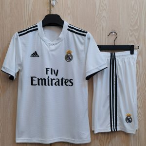 Real Madrid 2018/19 Home Retro Jersey (Fan Version)