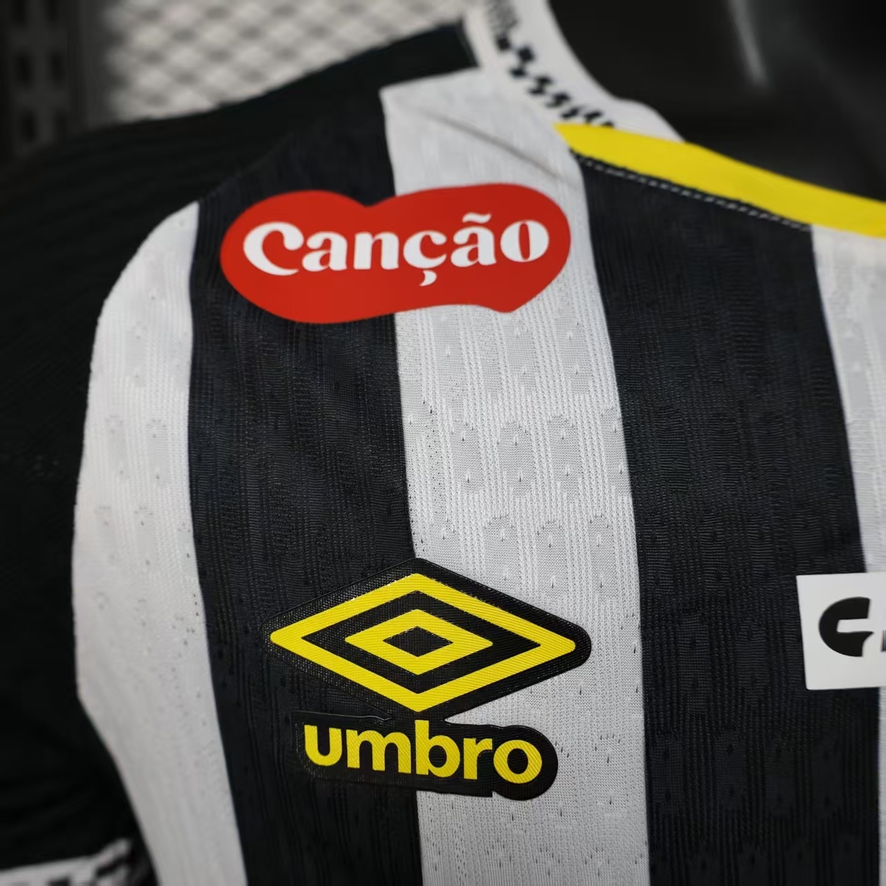 2025/26 Santos FC Away Jersey with All Sponsors Player Version - Image 3