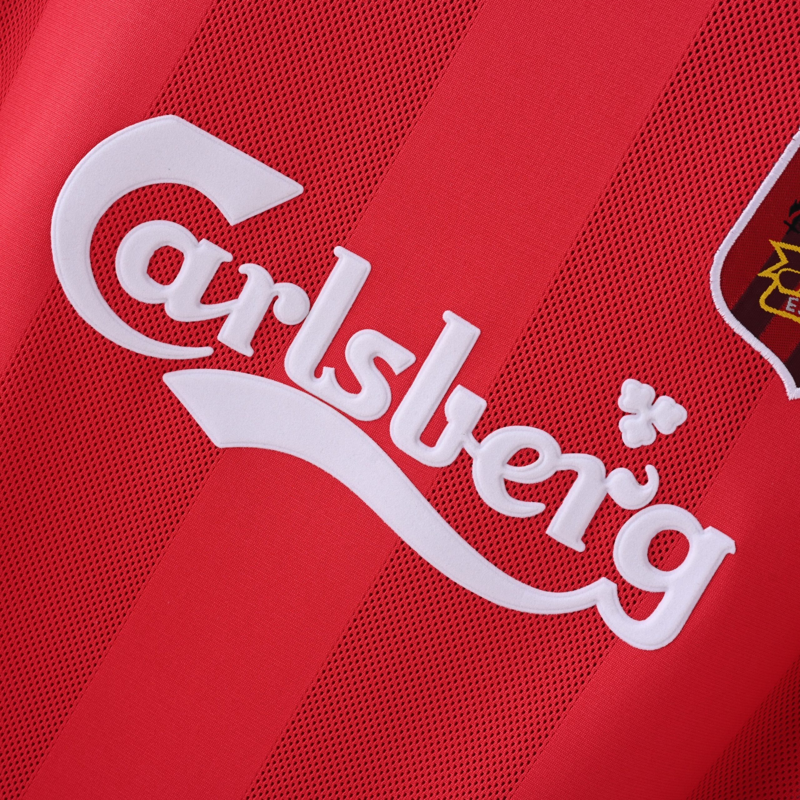 Liverpool 1995/96 Home Retro Jersey (Fan Version) - Image 5