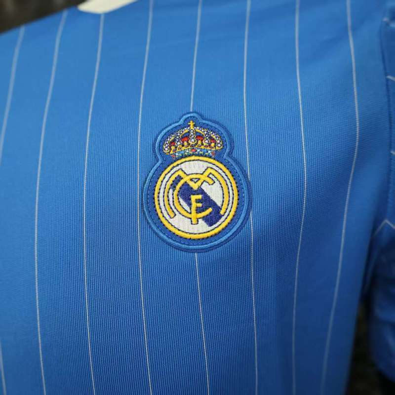 2025/26 Real Madrid Blue Retro Model Jersey Player Version - Image 4