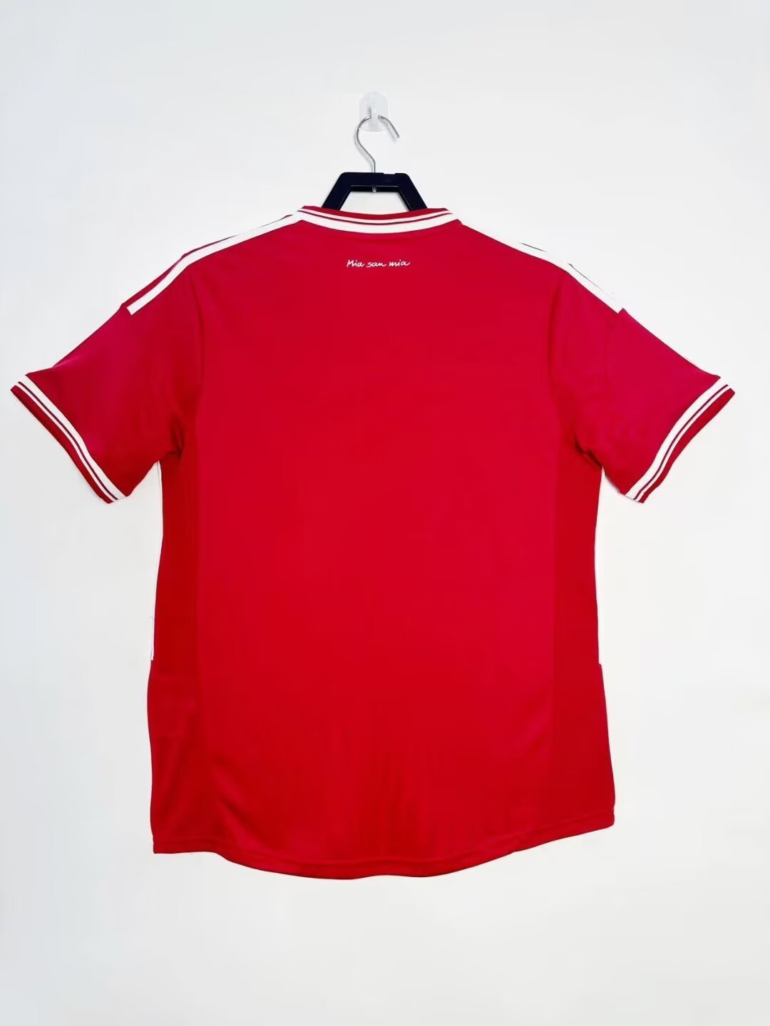 Bayern Munich 2013/14 Champions League Home Retro Jersey - Image 2