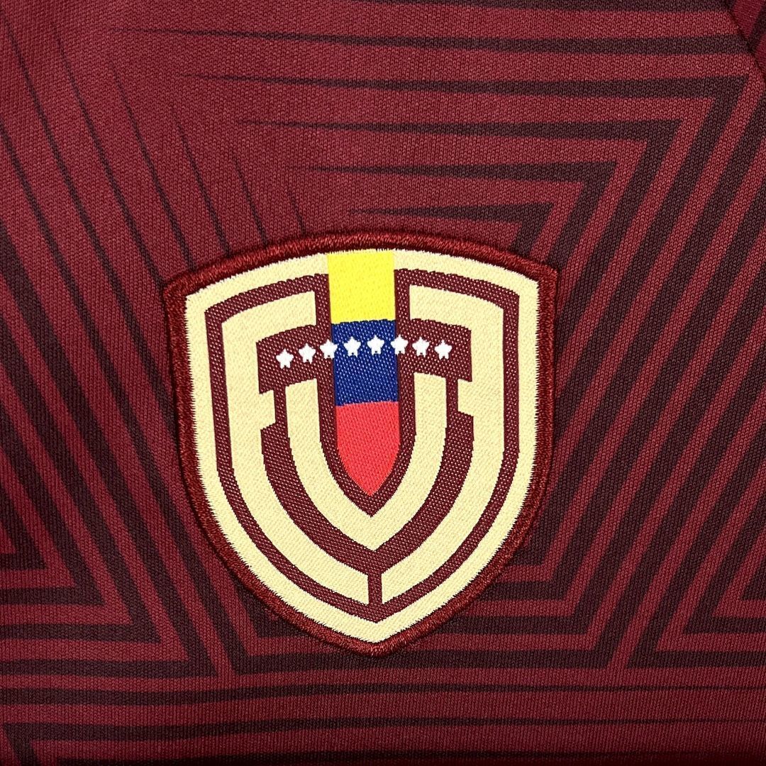Venezuela 2026 World Cup Home Kids Kit - Image 5