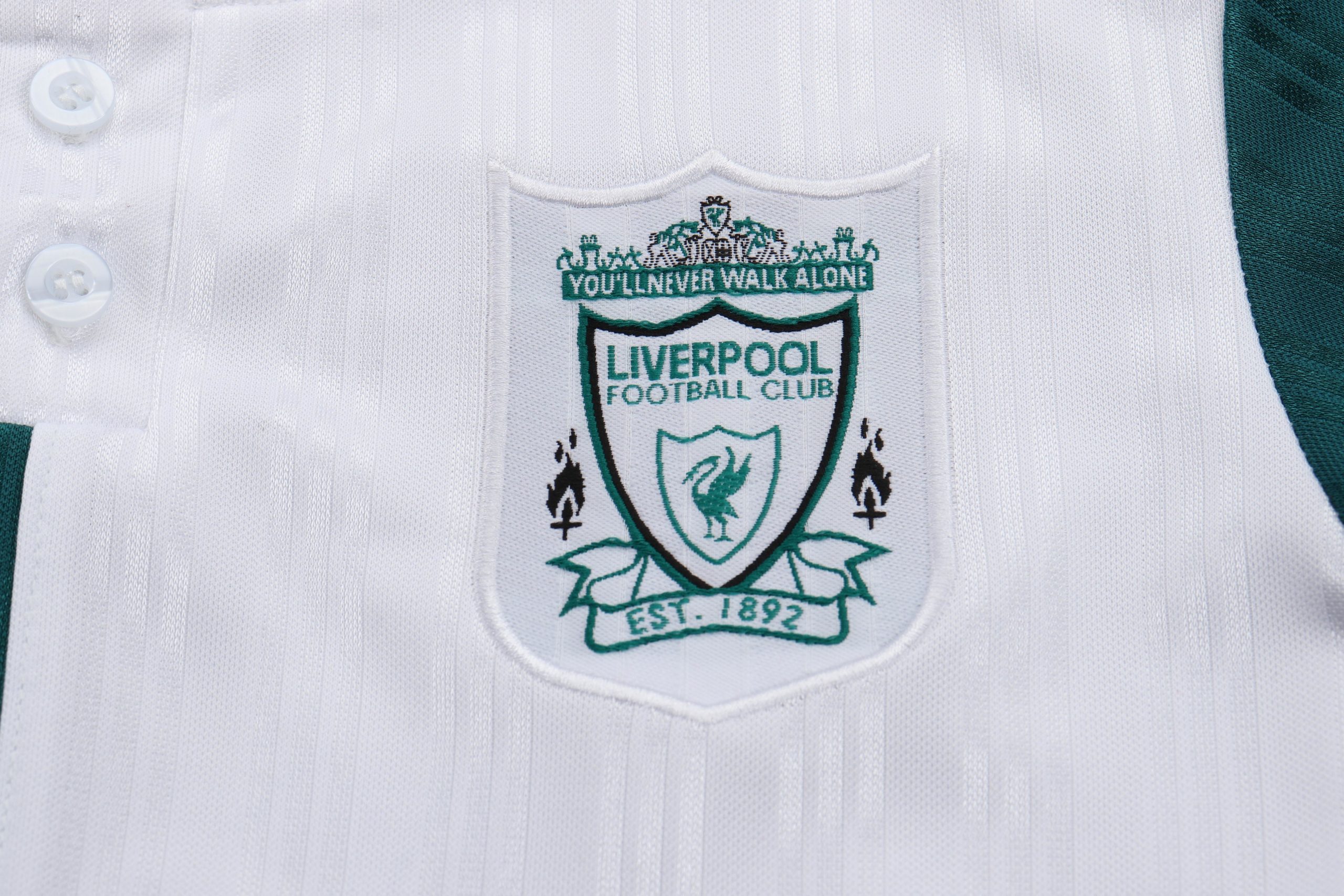 Liverpool 1995/96 Away Kids Kit - Image 4