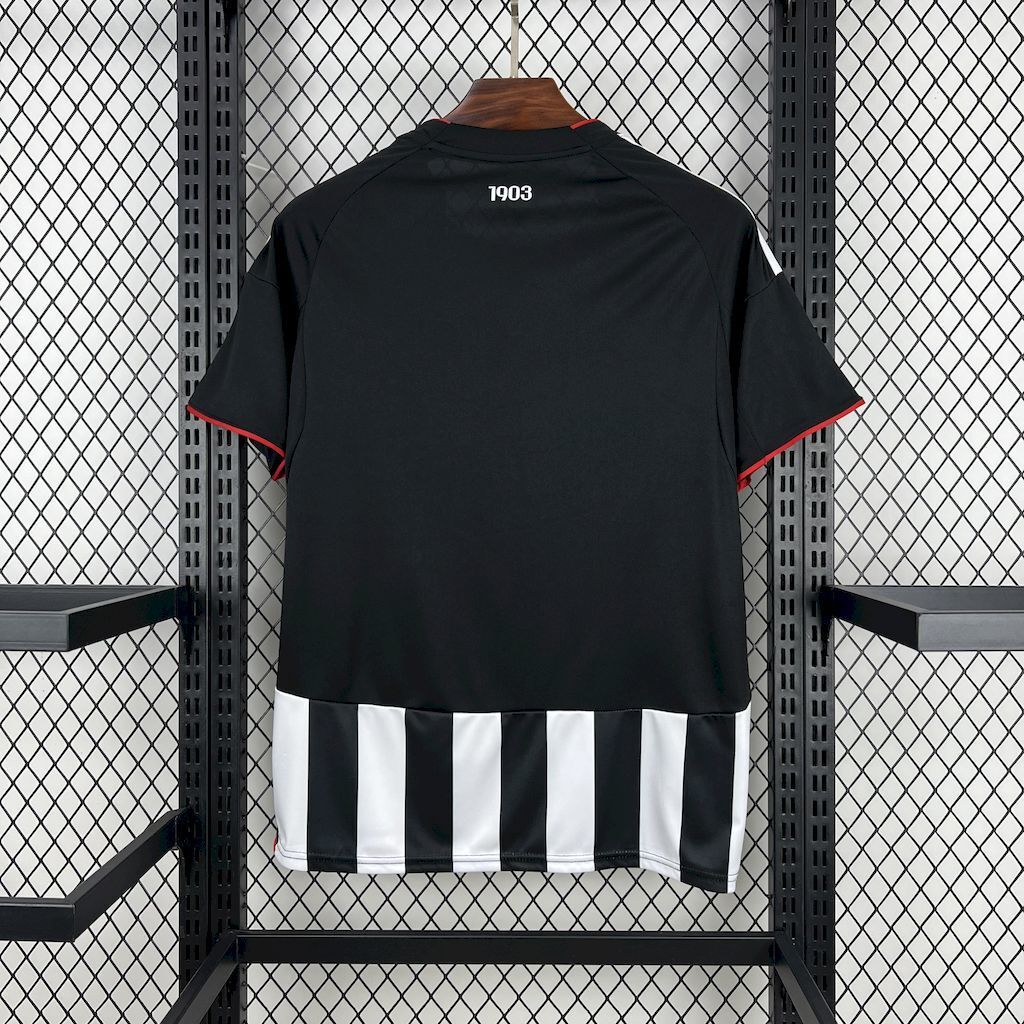 Besiktas 2025/26 Away Jersey (Fan Version) - Image 2