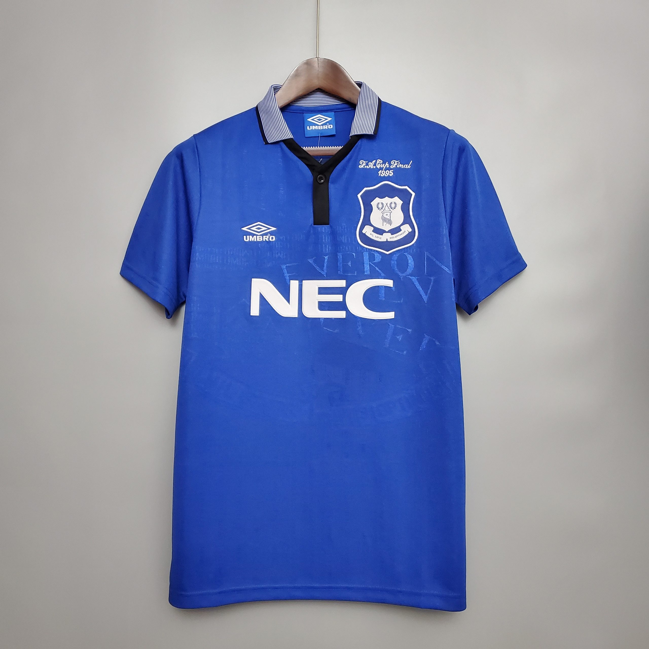 Everton 1994/95 Home Retro Jersey (Fan Version)