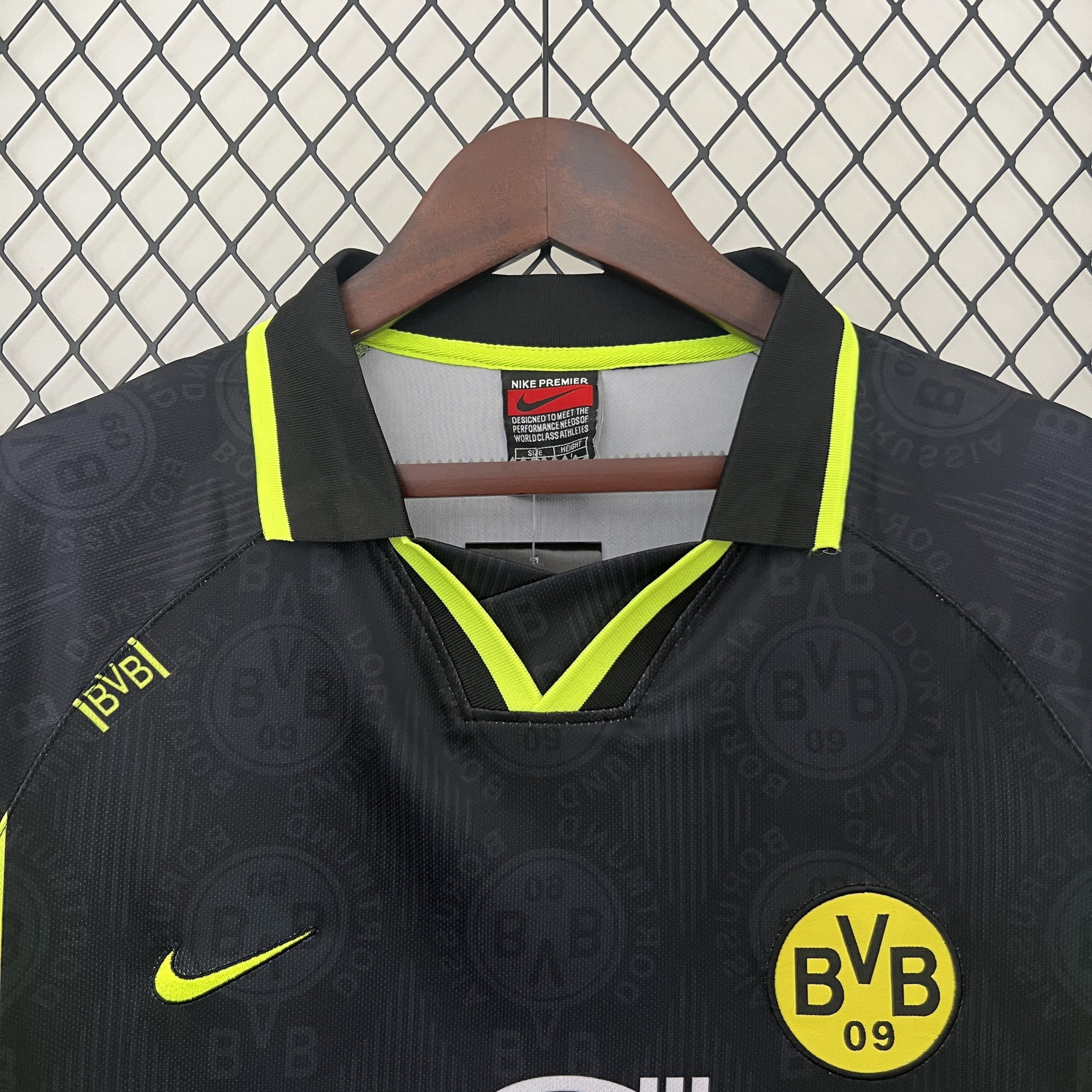 Borussia Dortmund 1996/97 Away Retro Jersey (Fan Version) - Image 3