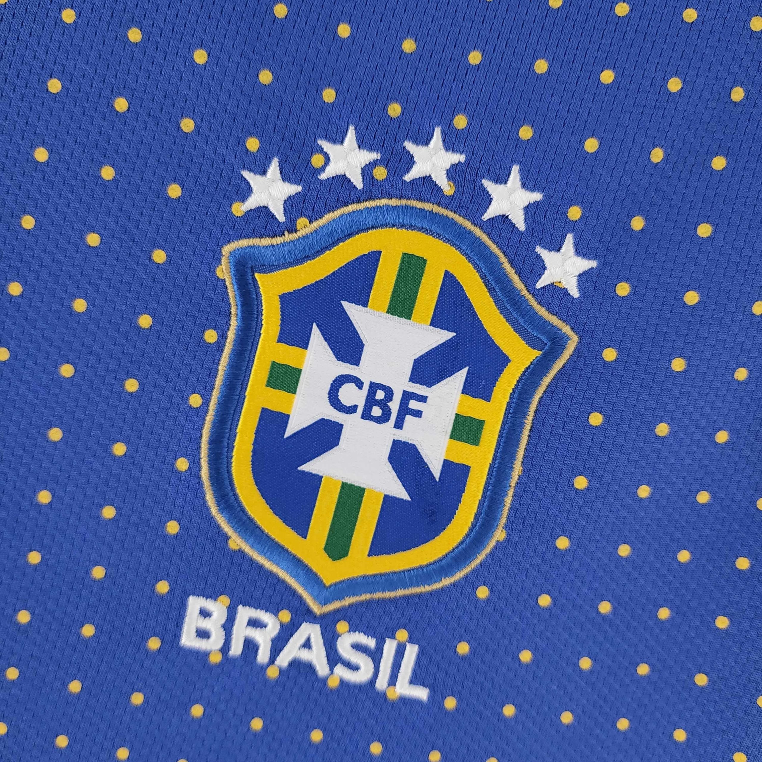 Brazil 2010 World Cup Away Retro Jersey (Fan Version) - Image 4