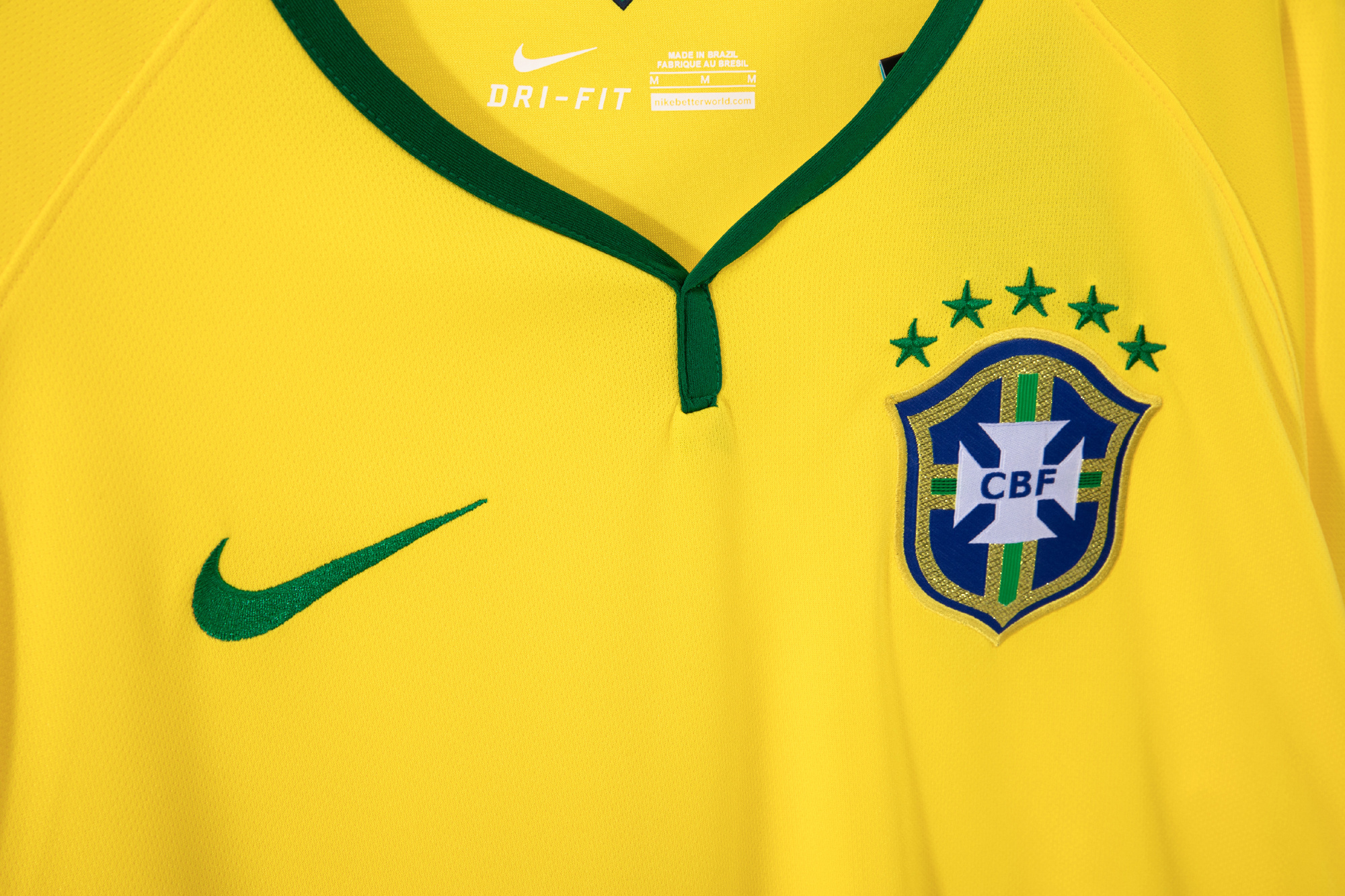 Brazil 2014 World Cup Home Retro Jersey (Fan Version) - Image 4