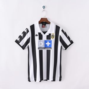 Juventus 1999/00 Home Retro Jersey