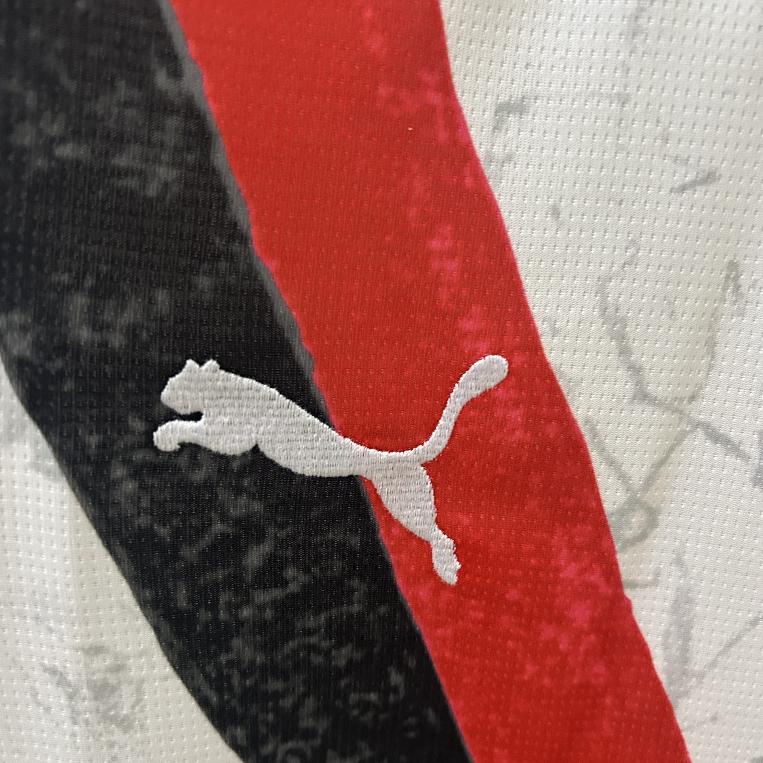 Manchester City 2025/26 Away Jersey - Image 3
