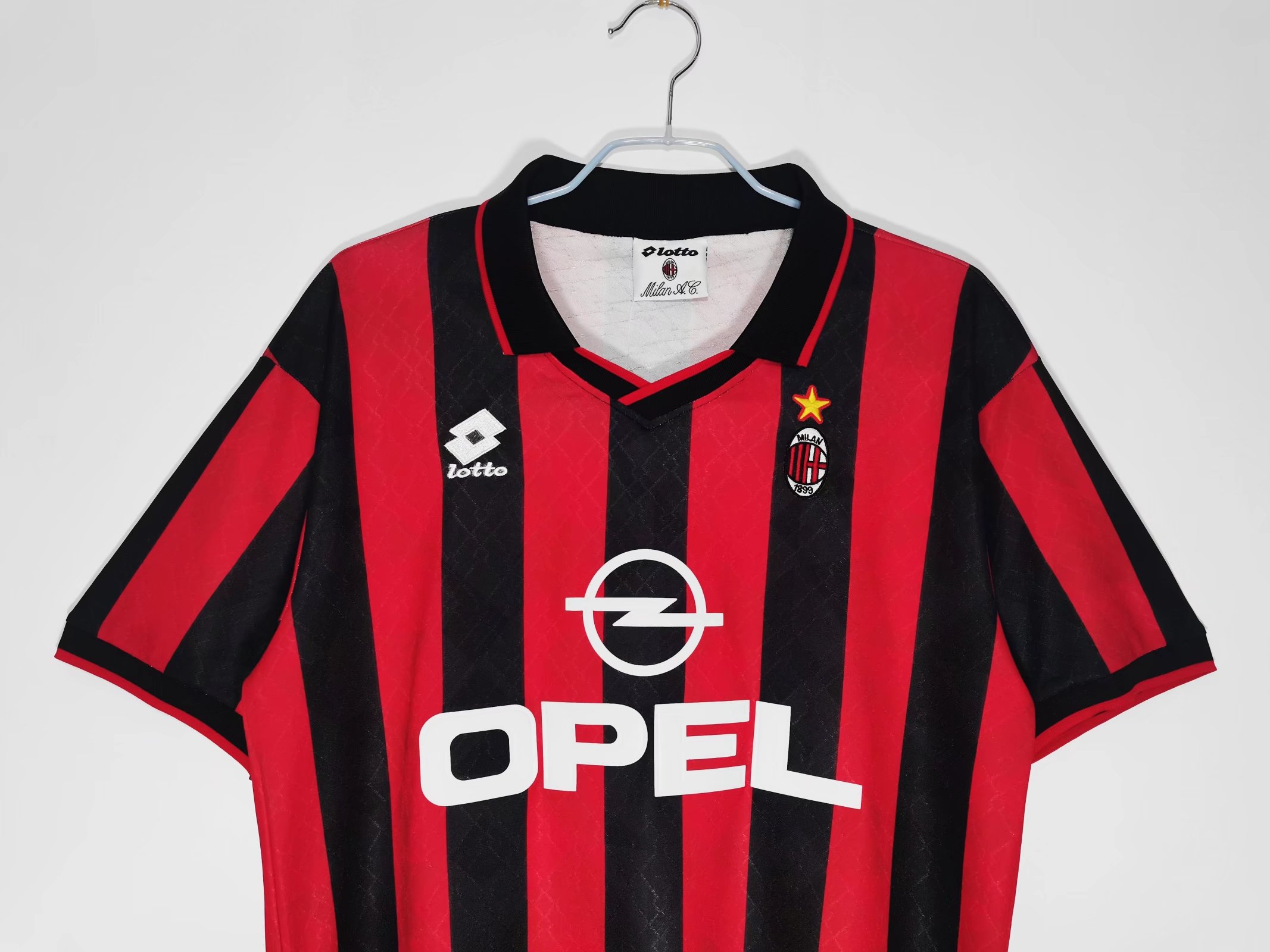AC Milan 1995/96 Home Retro Jersey - Image 4